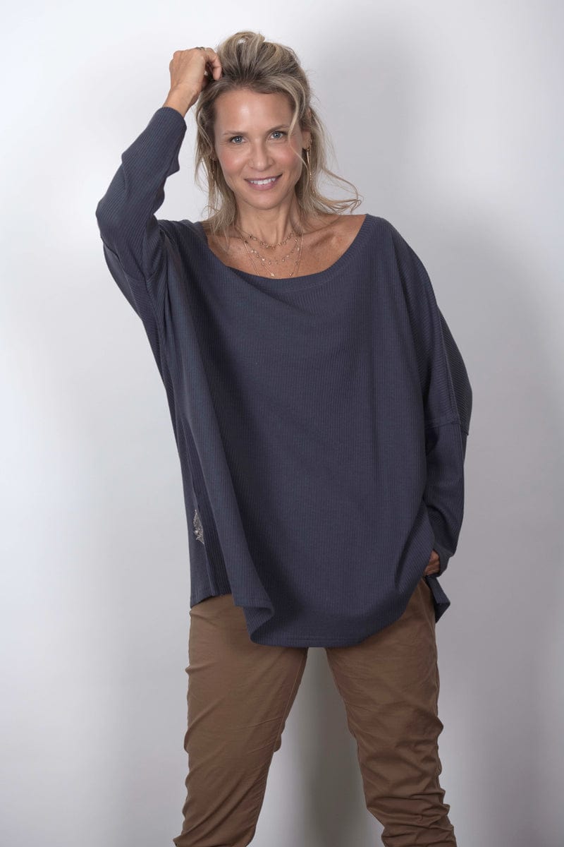 LARRY חולצה אוברסייז אפור