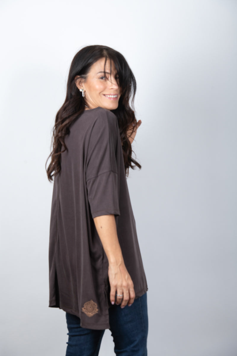 IRIS חולצה אוברסייז גדולה