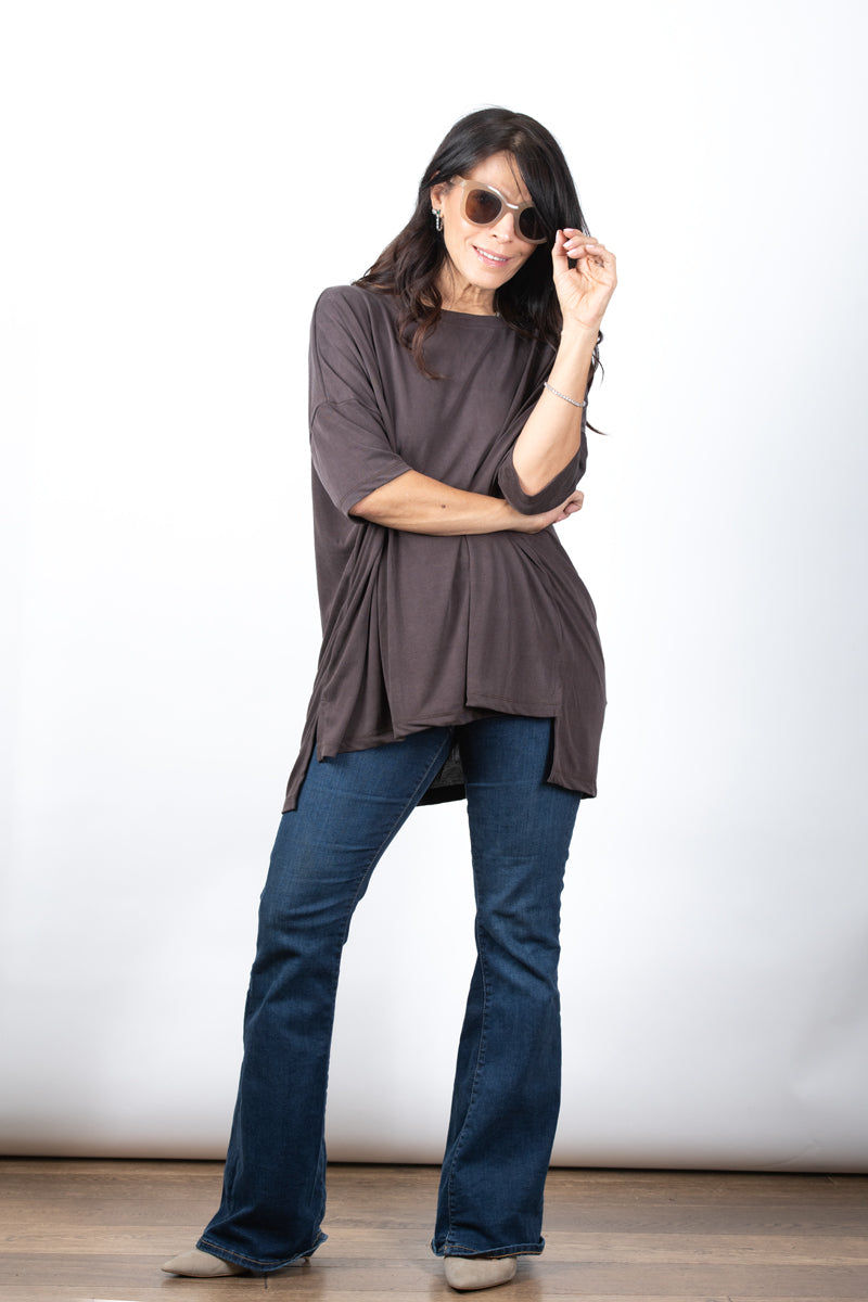 IRIS חולצה אוברסייז גדולה