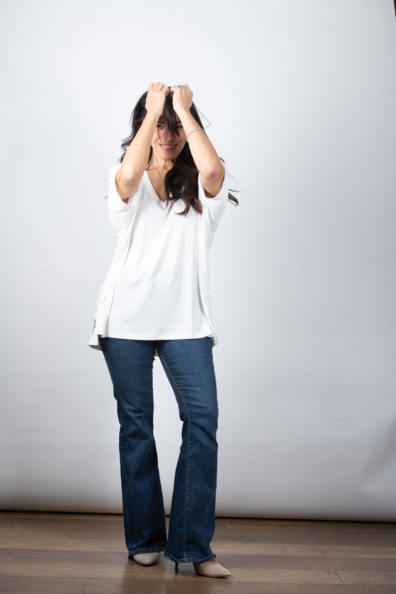 EOS V חולצה אוברסייז לבנה