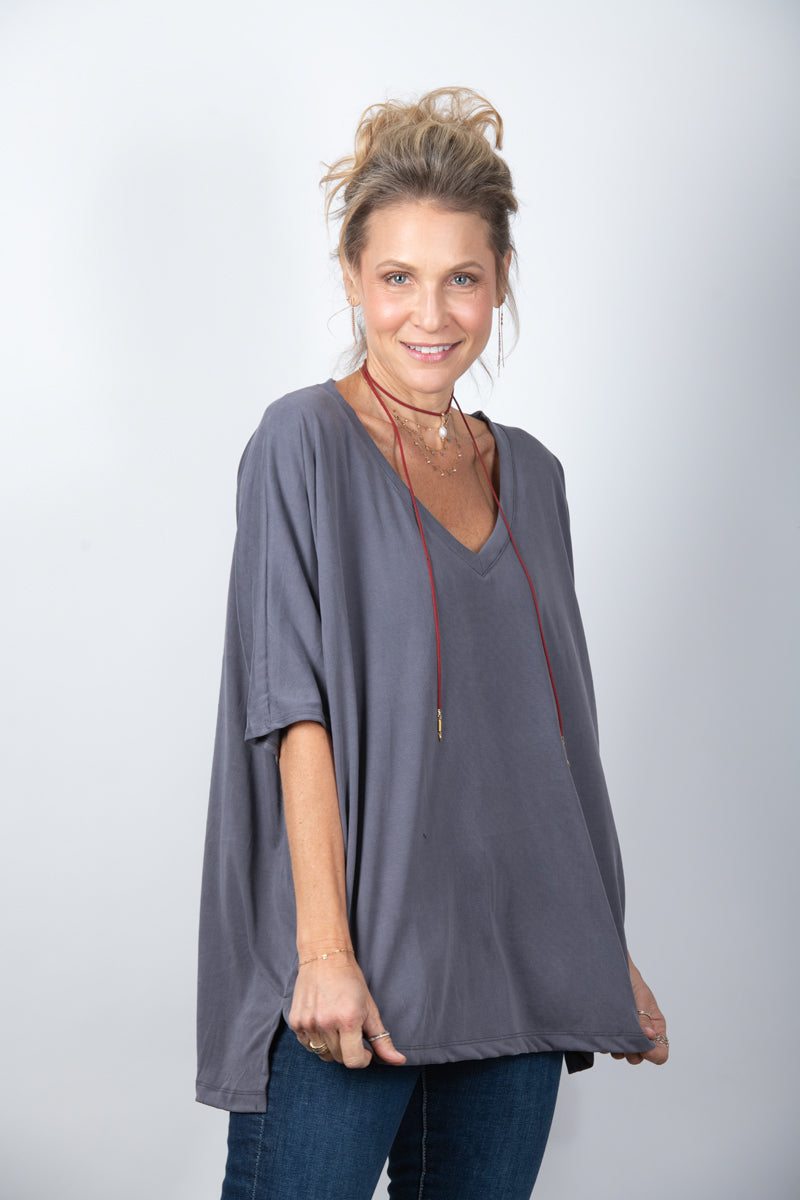 EOS V חולצה אוברסייז בייסיק אפורה