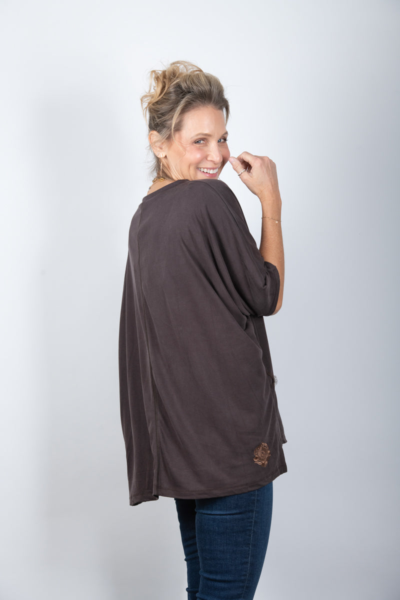 EOS V חולצה אוברסייז בייסיק