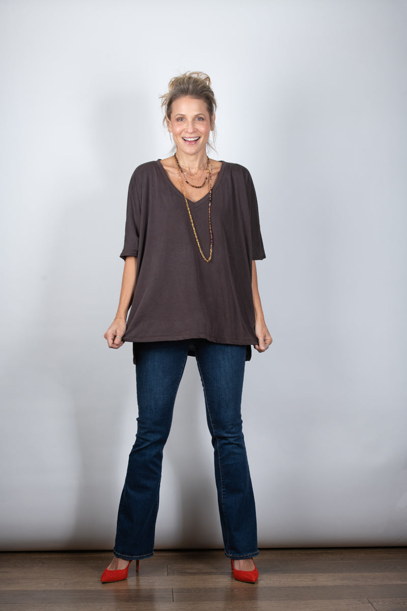 EOS V חולצה אוברסייז בייסיק