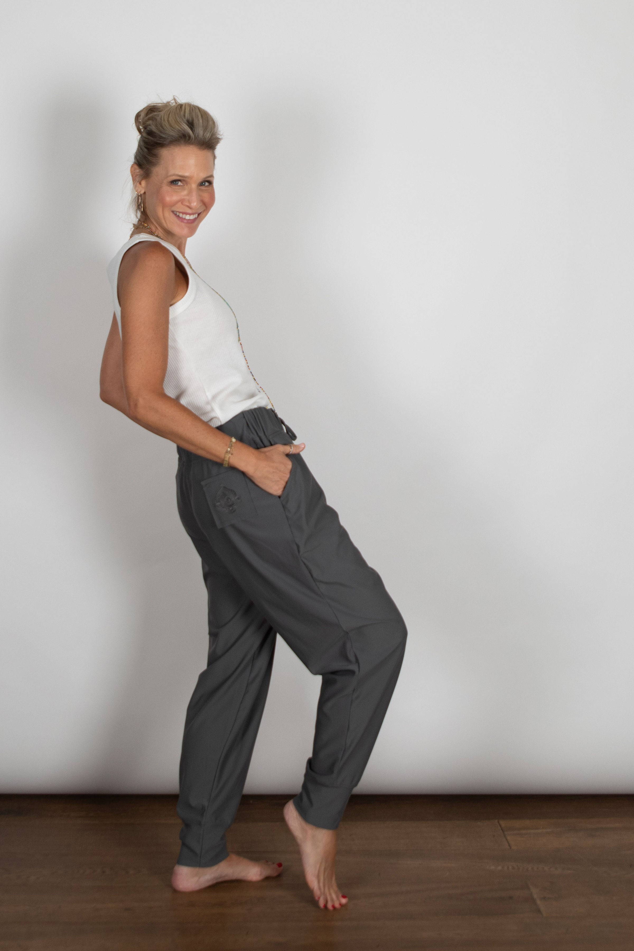 TAL PENS מכנסיים אפור