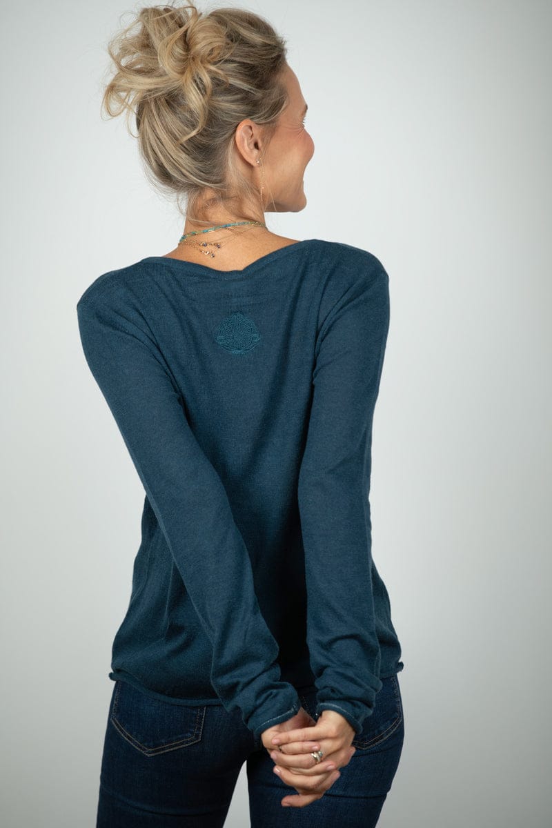 ECHO סריג כפתורים כחול