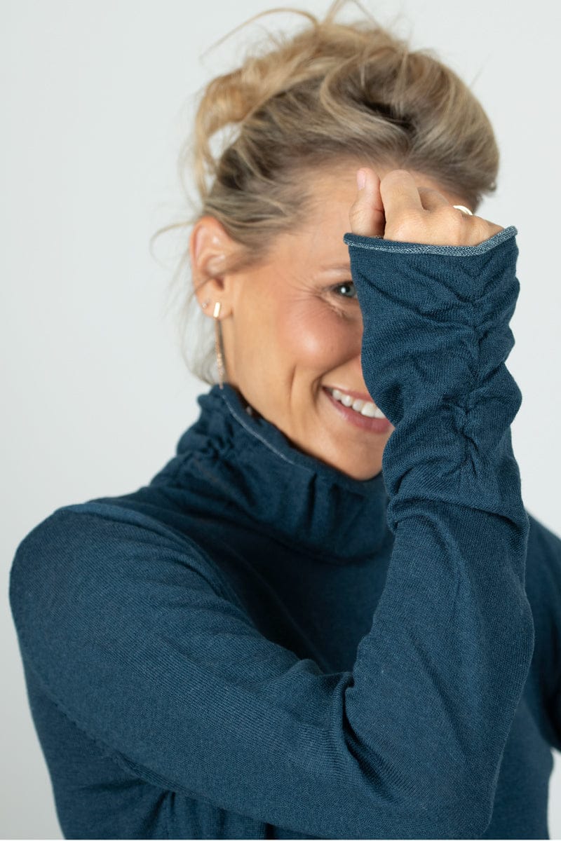 BLOOM סריג גולף כחול