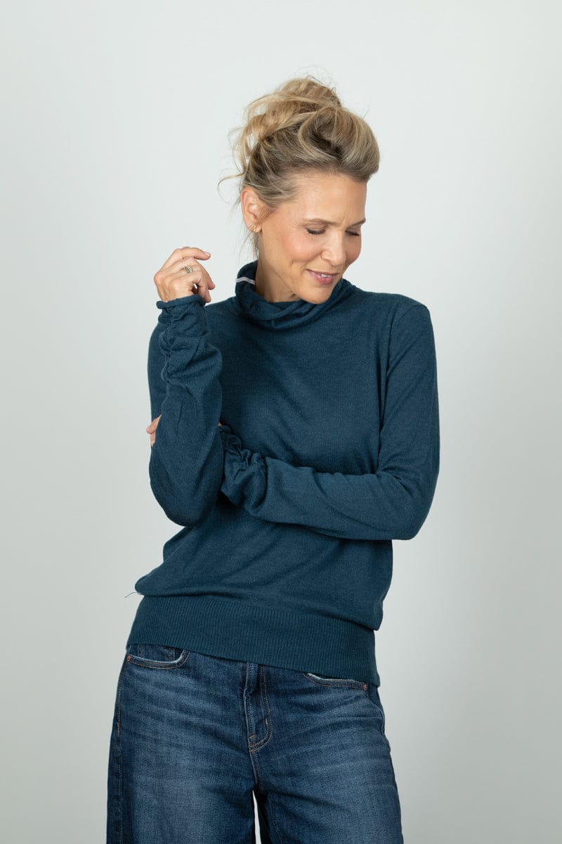 BLOOM סריג גולף כחול