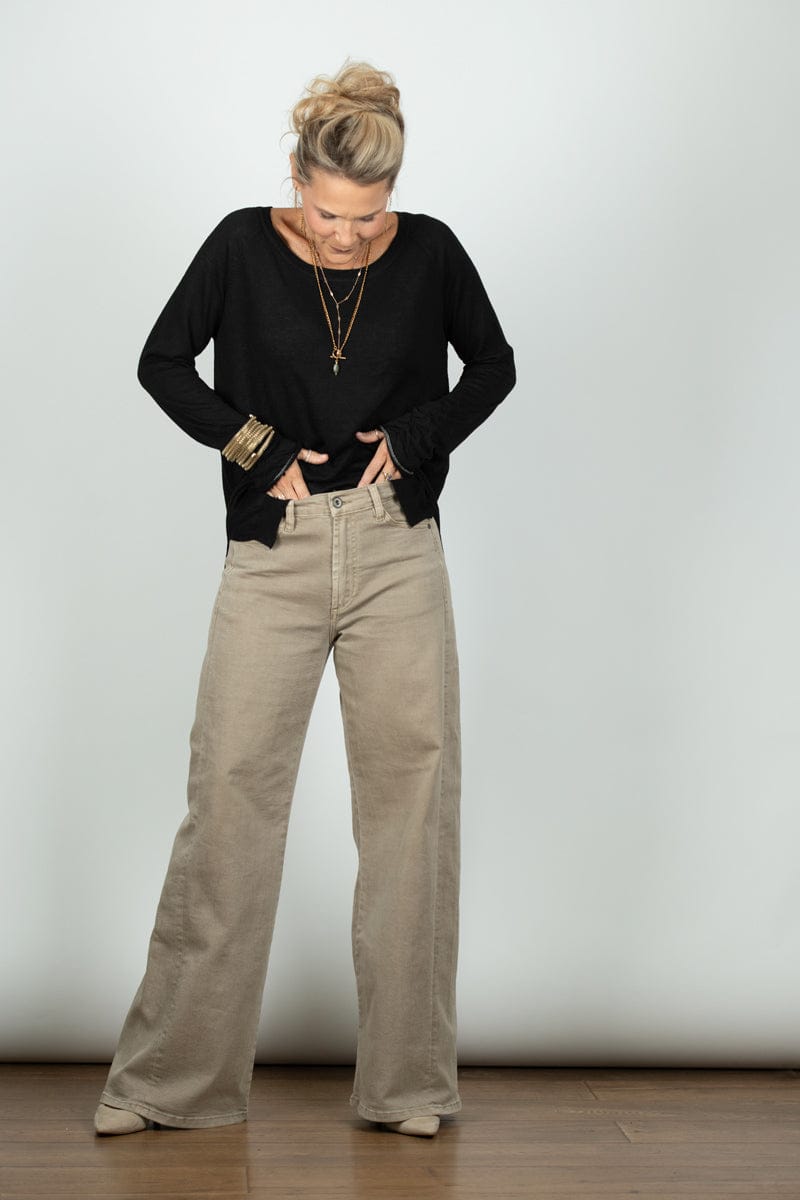 AURA סריג שחור קלאסי