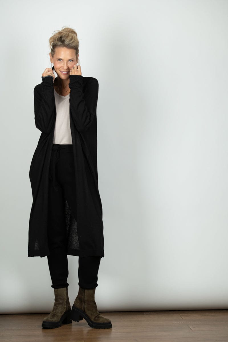 SOFTLY עליונית סריג שחורה