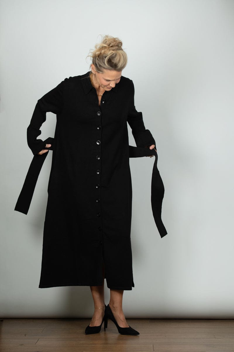 WHISPER שמלת סריג שחורה