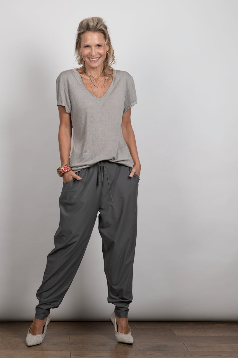 SHELL V חולצה בייסיק אפורה