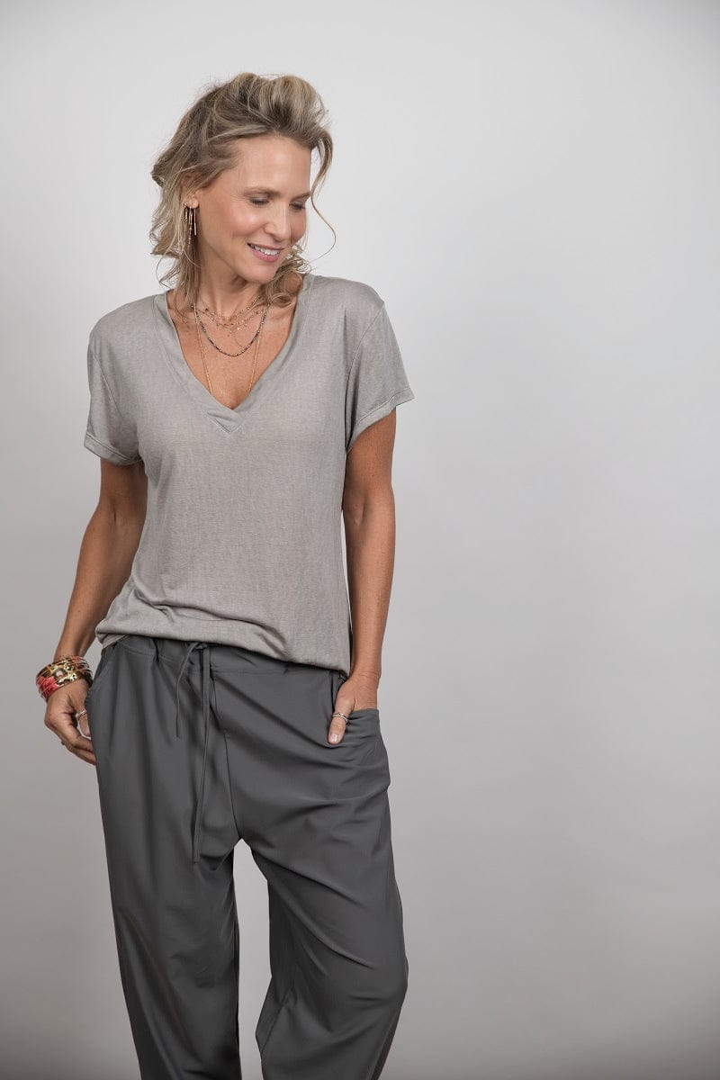 SHELL V חולצה בייסיק אפורה