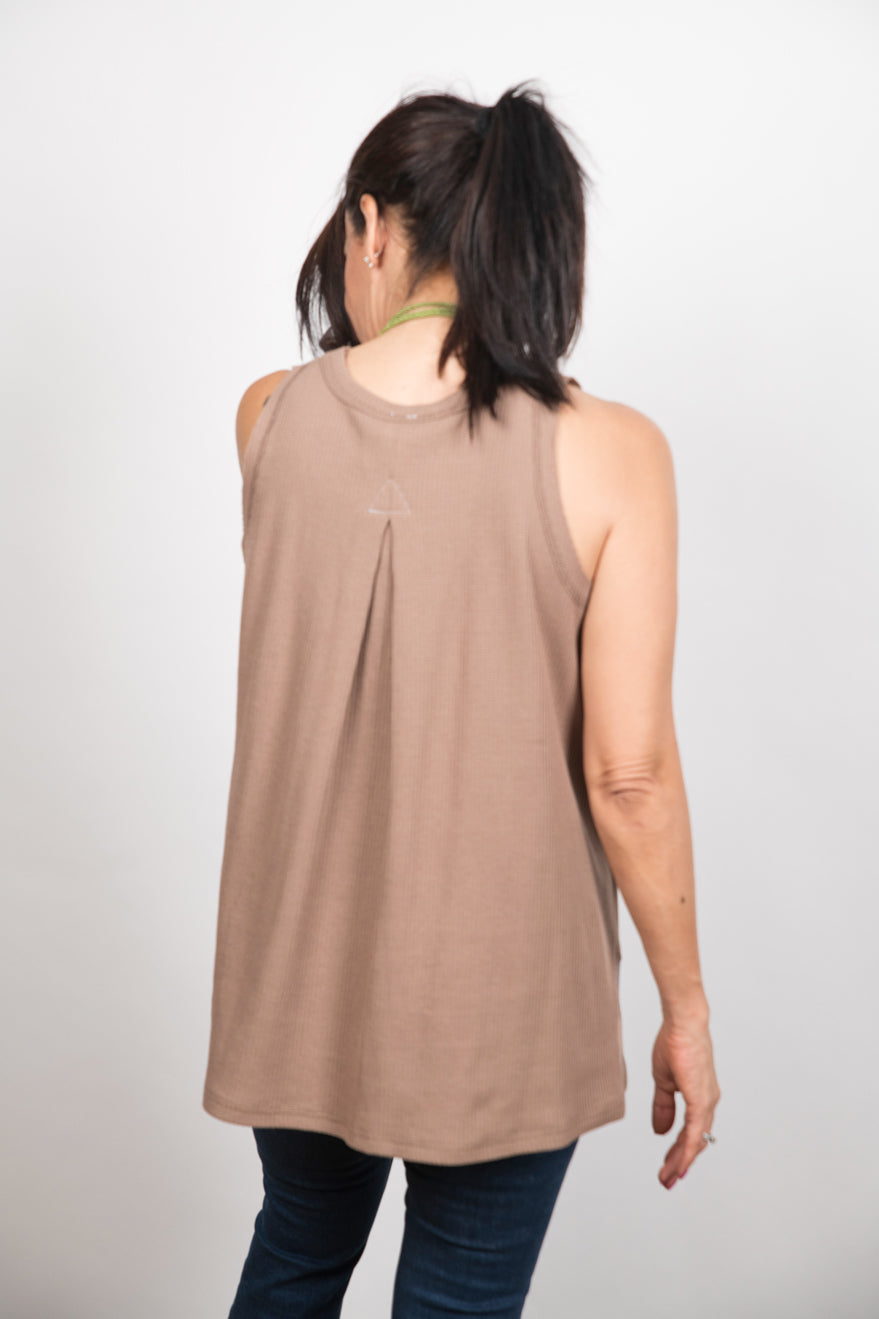 VIVI  V גופיה קאמל וופל