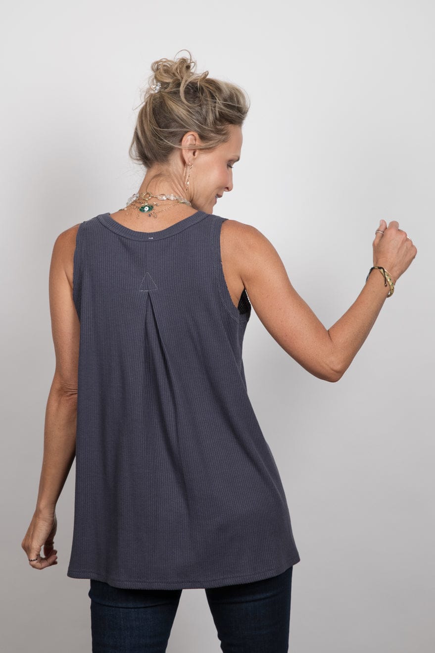 VIVI V גופיה אפורה וופל