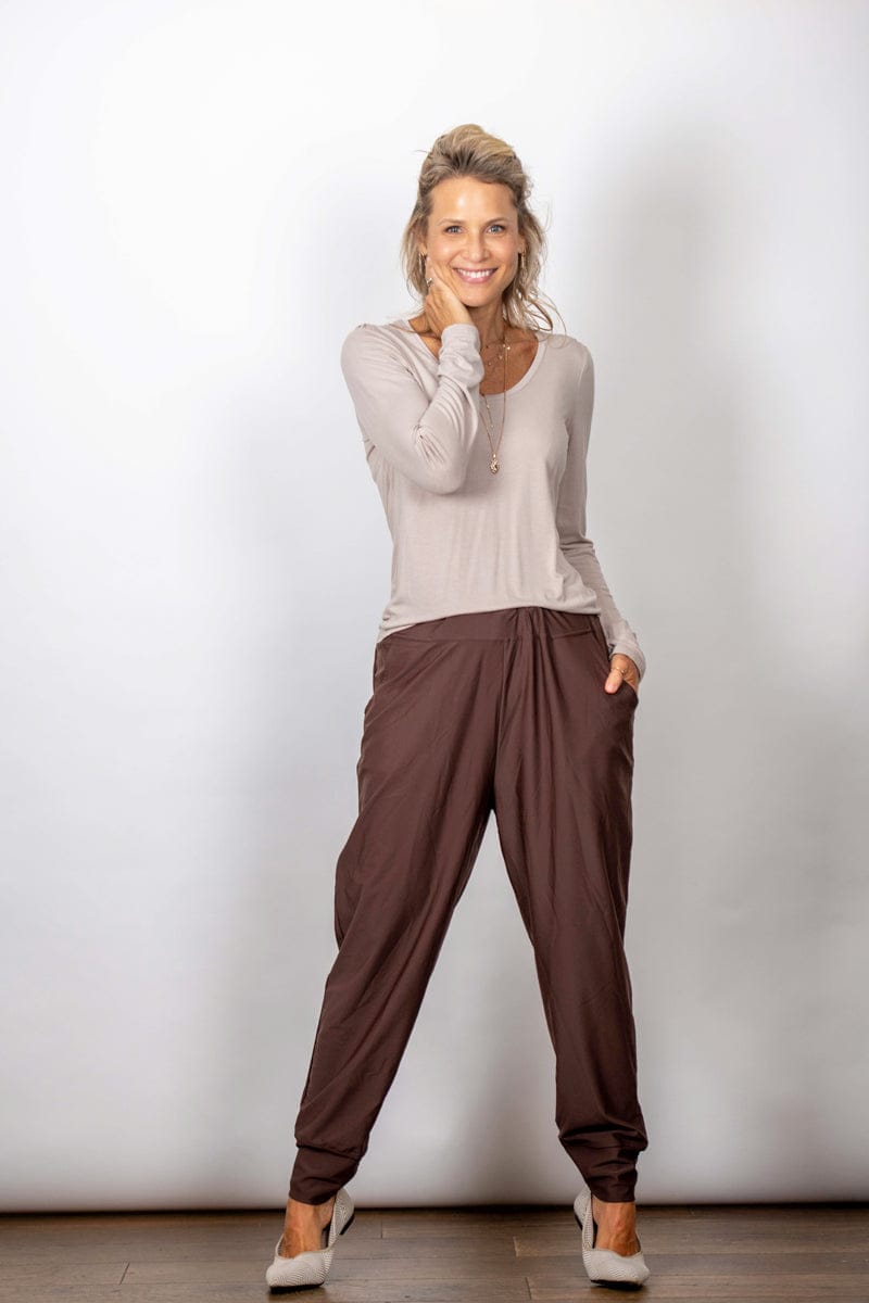 SAGIE חולצה בייסיק קאמל