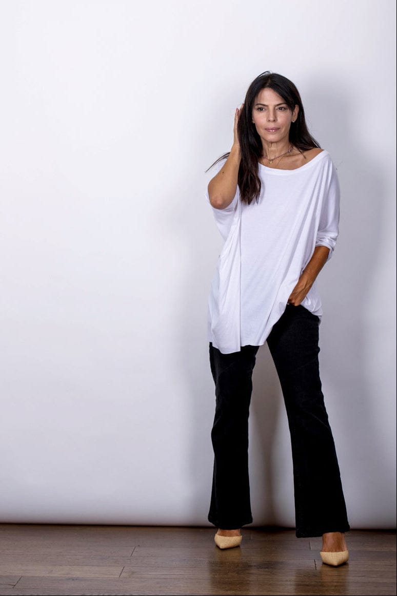 TOKYO חולצת אוברסייז לבנה