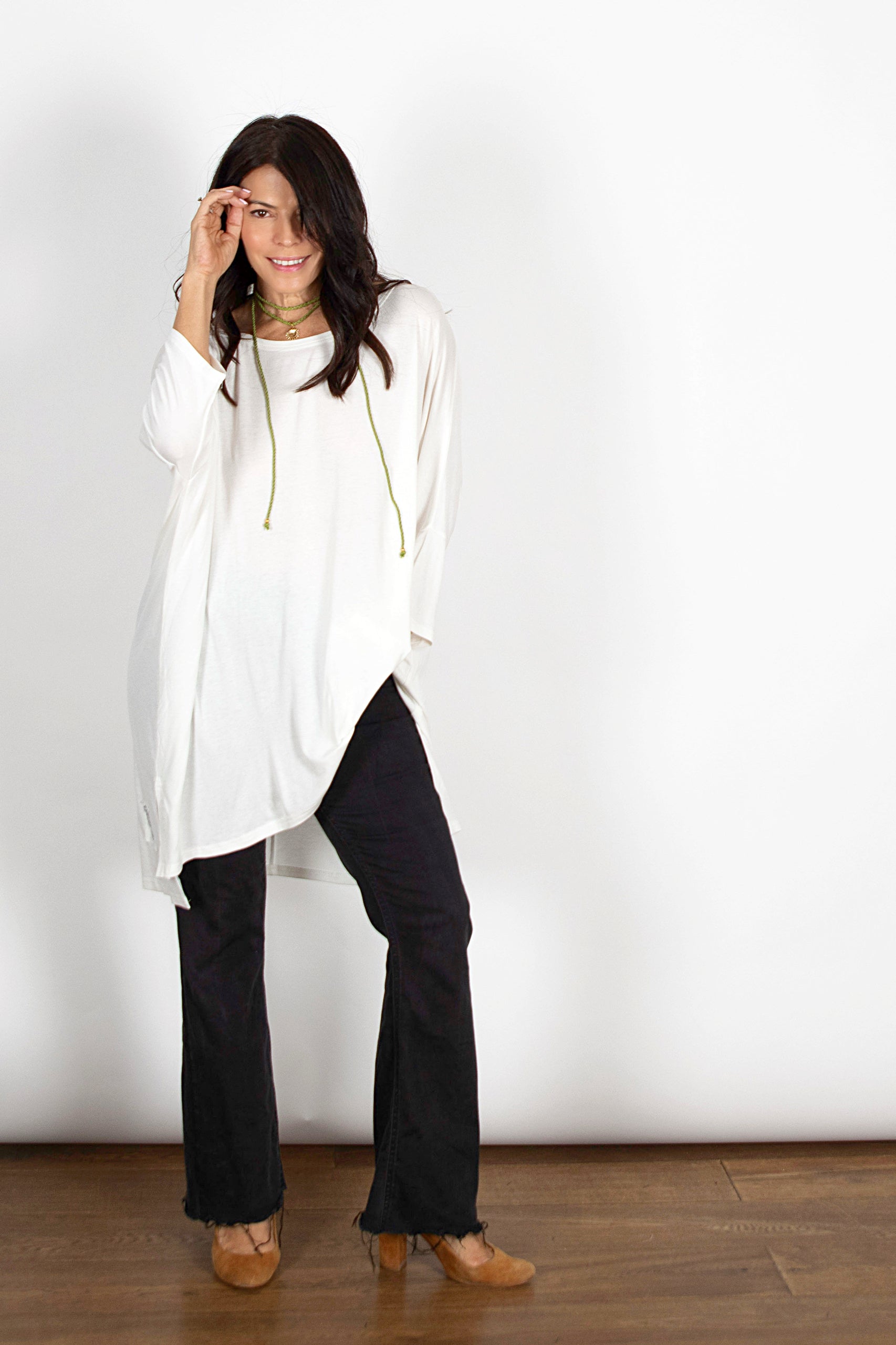 SAM חולצה אוברסייז לבנה