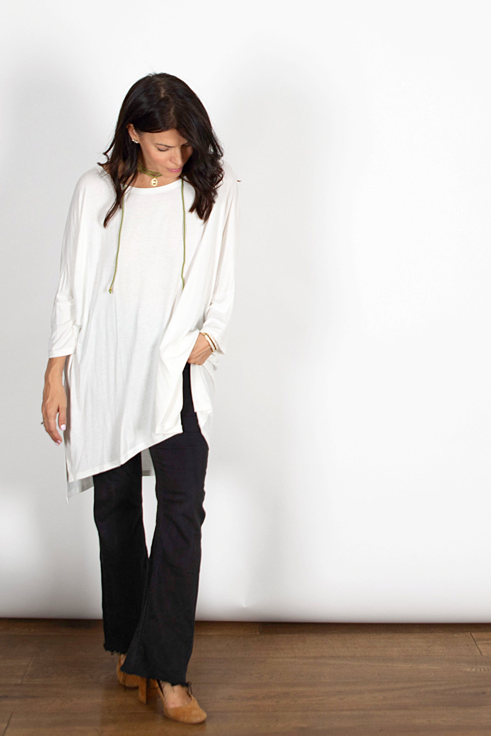 SAM חולצה אוברסייז לבנה