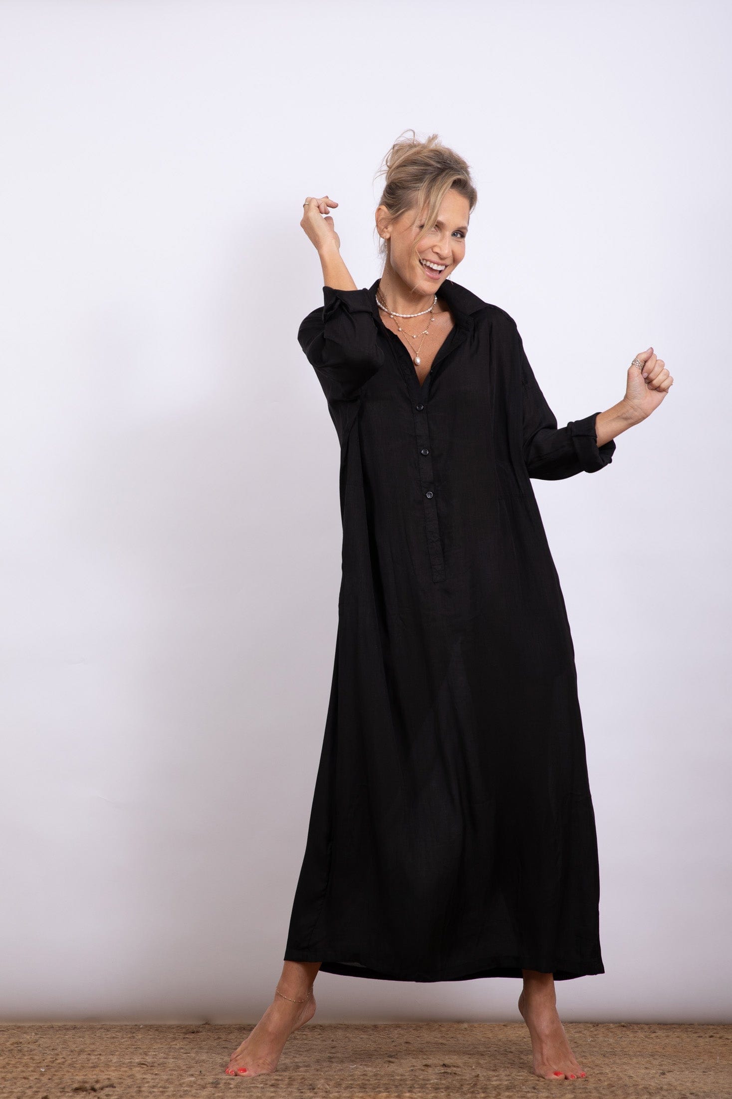 שחורה DEMON שמלת גלבייה מקסי image 3