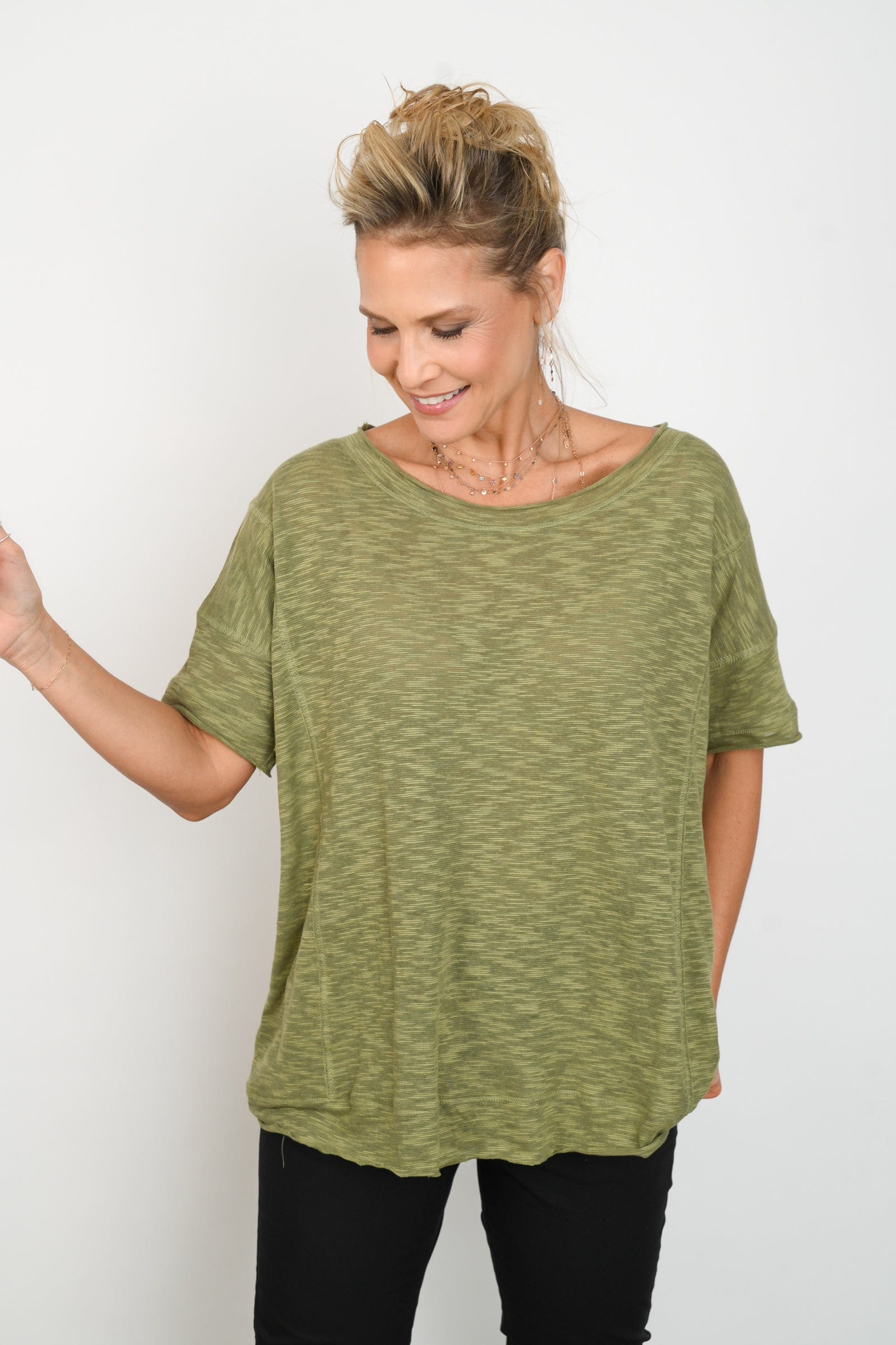 IT חולצה ירוקה image 3