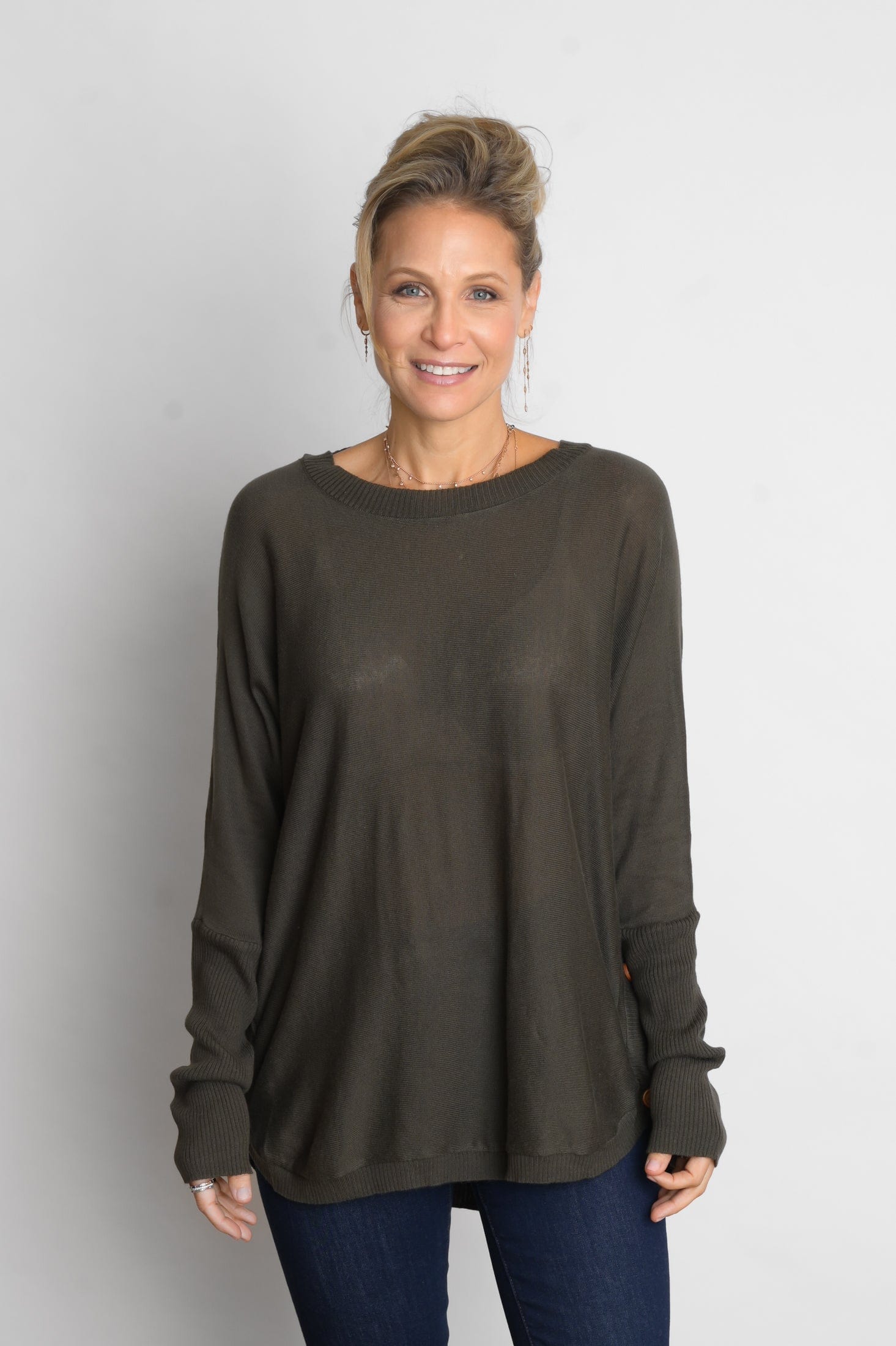 DIA סריג ירוק זית כפתורים image 2