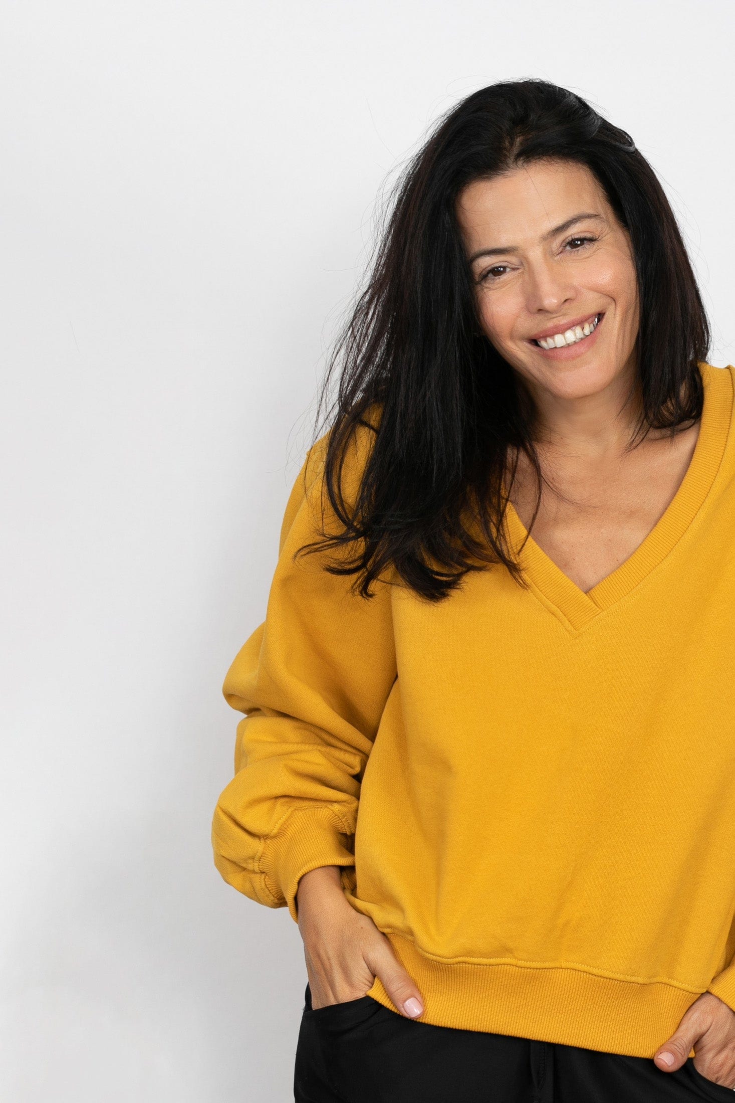 PEAR V  חולצת טרנינג חרדל image 8