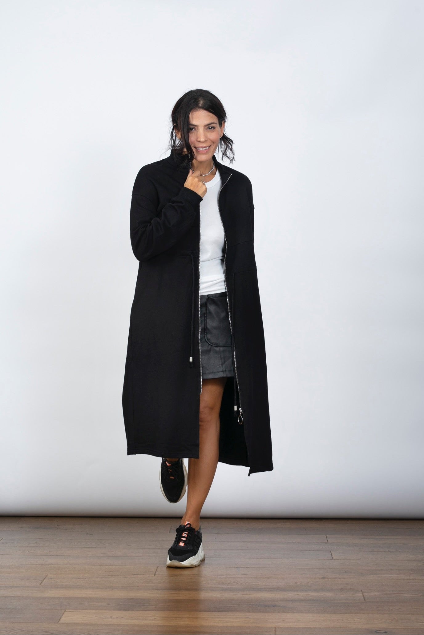 MELON עליונית טרנינג שחורה image 2