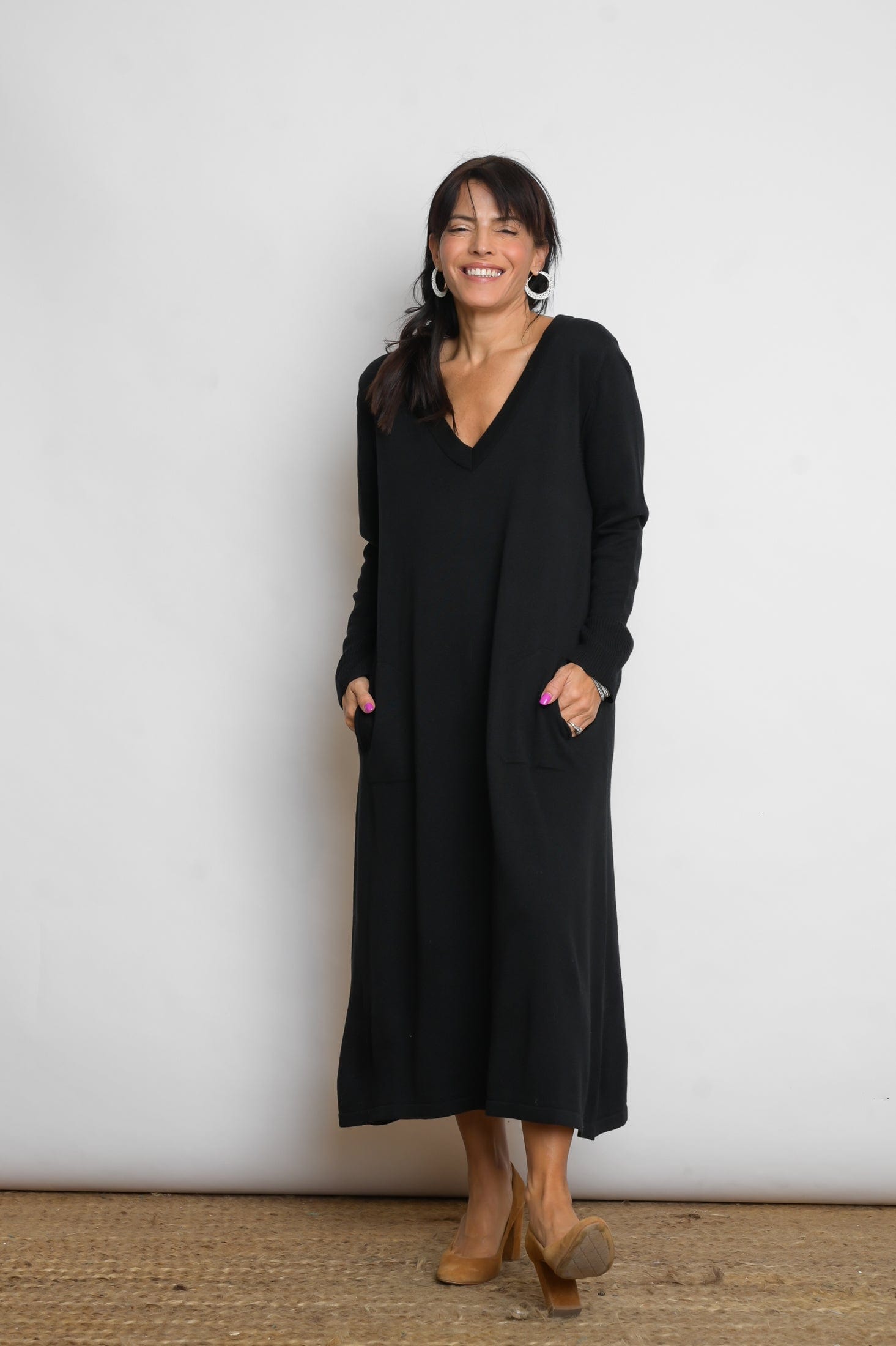 NIMOS  שמלת סריג שחורה ארוכה image 7