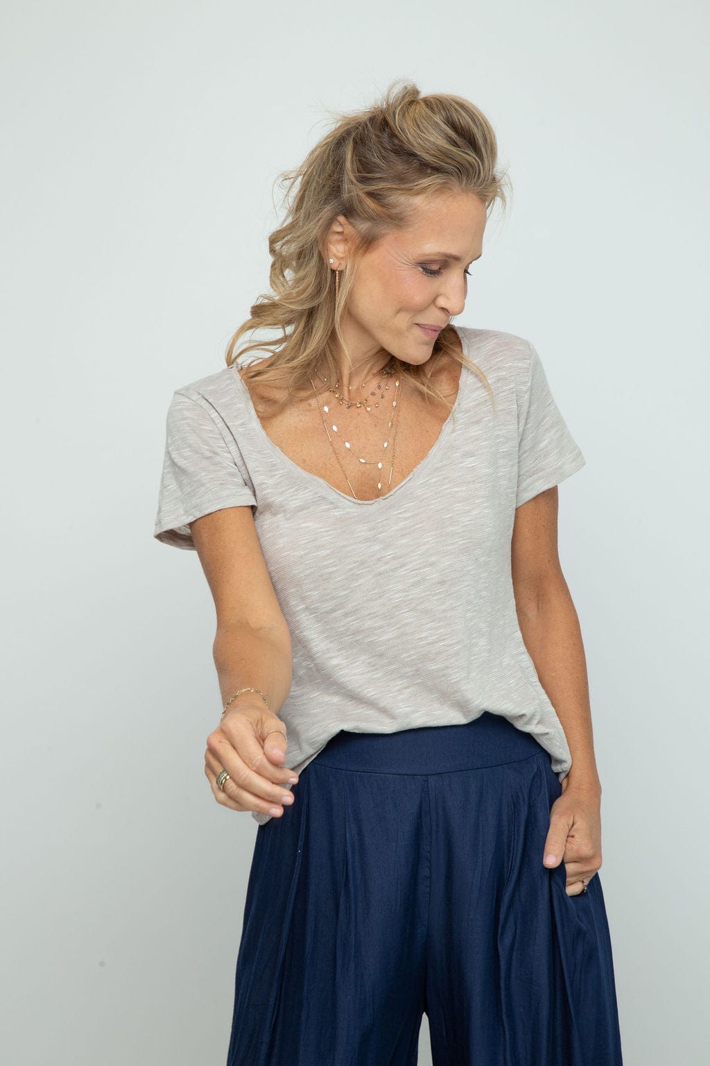 KOR NEW V חולצה image 0