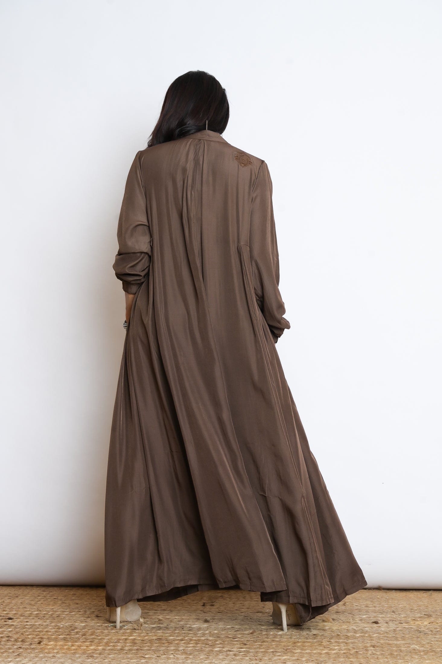 RANA שמלת אוברסייז חום image 6