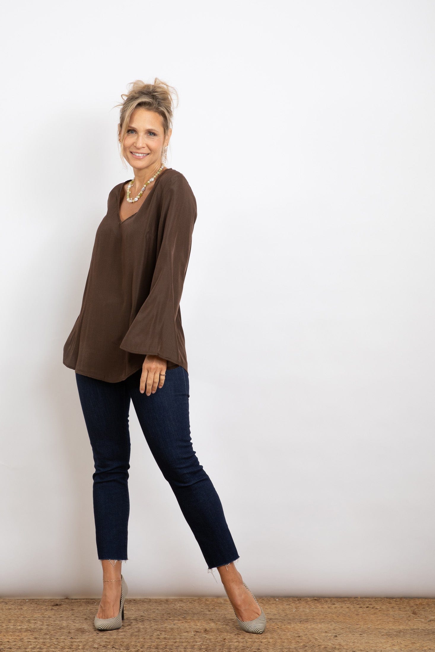 AVLON חולצה image 4