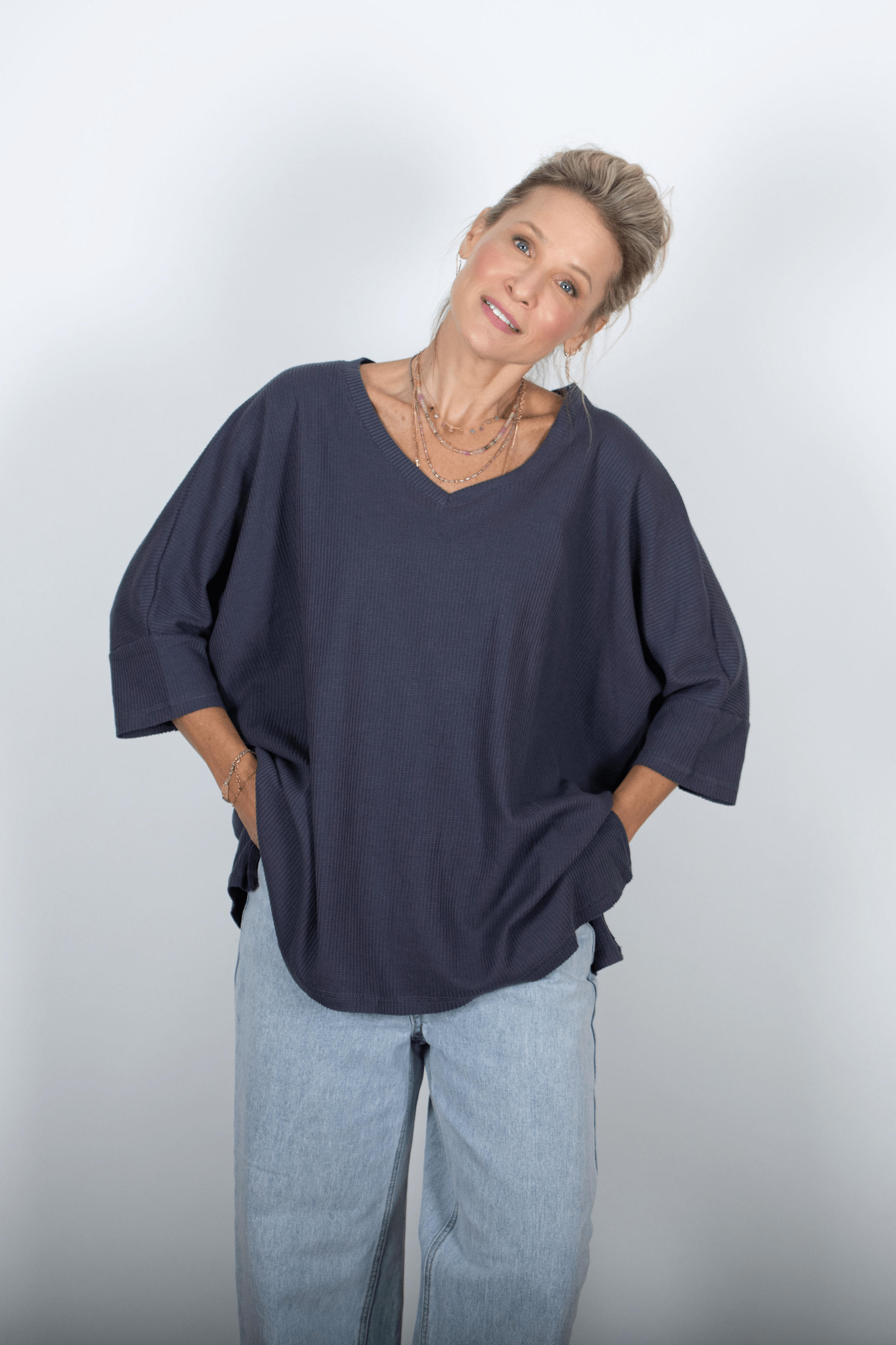 BABL חולצת אוברסייז אפורה וופל image 6