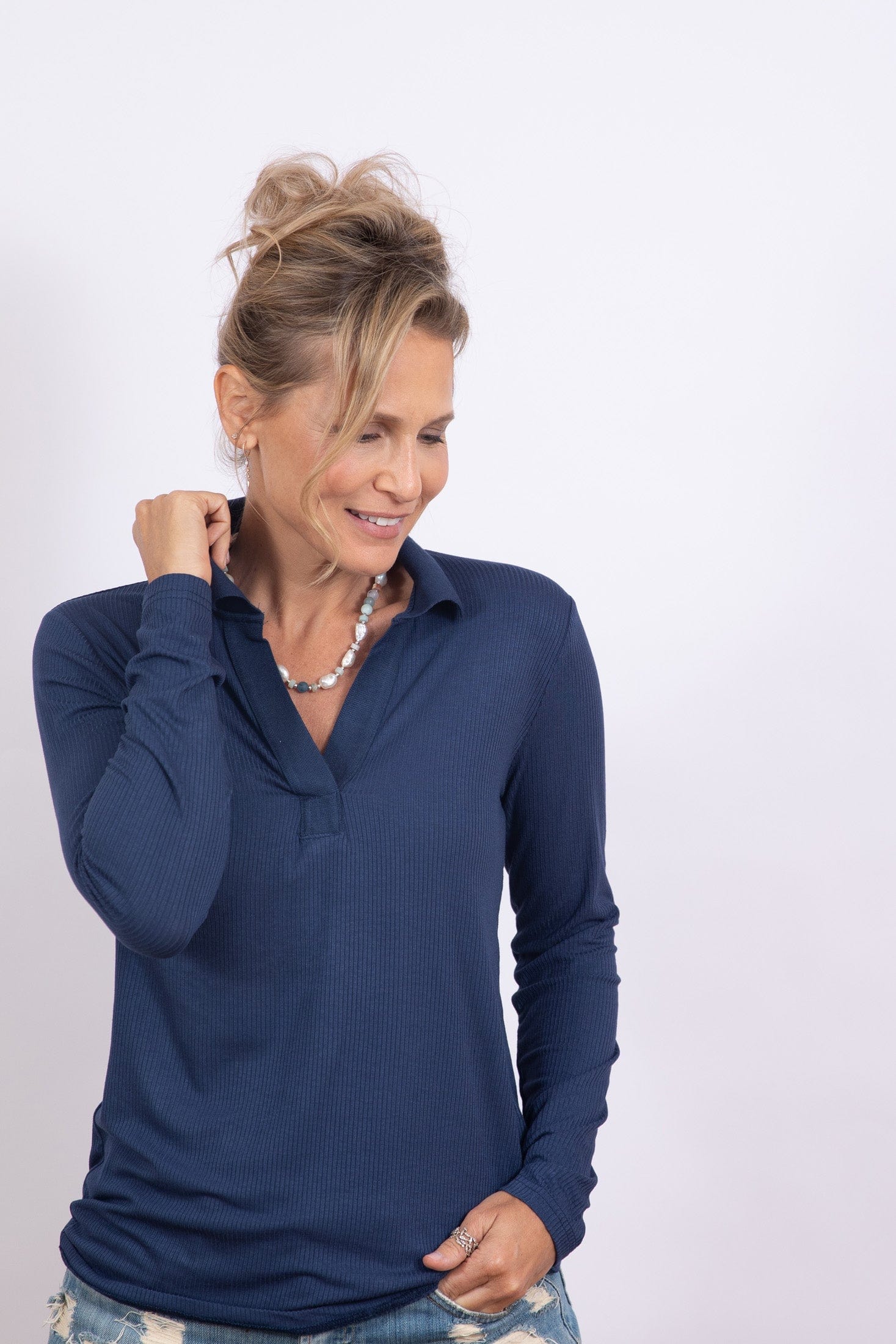 I SHIRT  חולצה כחולה image 9