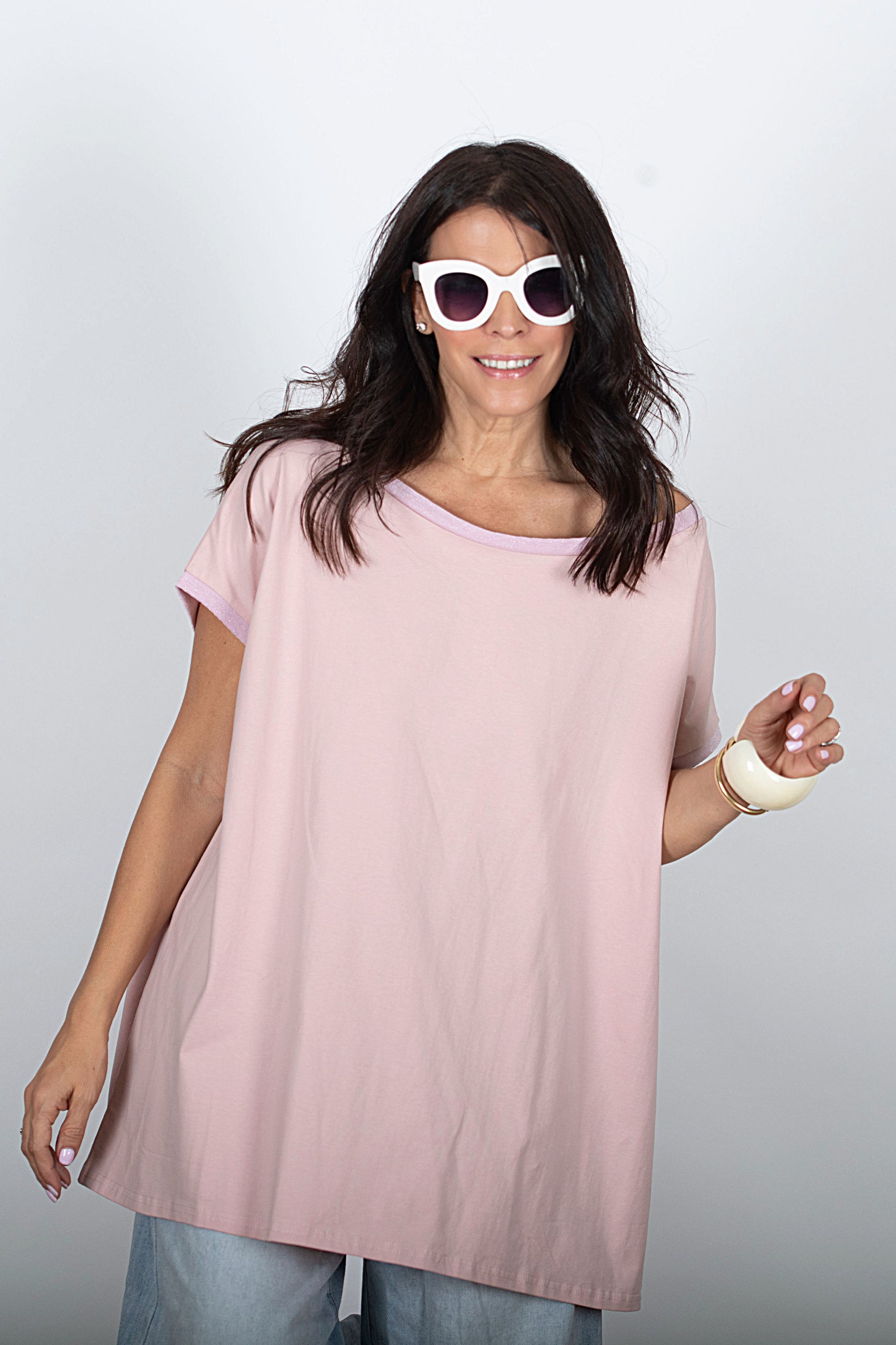 OFER חולצה ורודה אוברסייז image 3