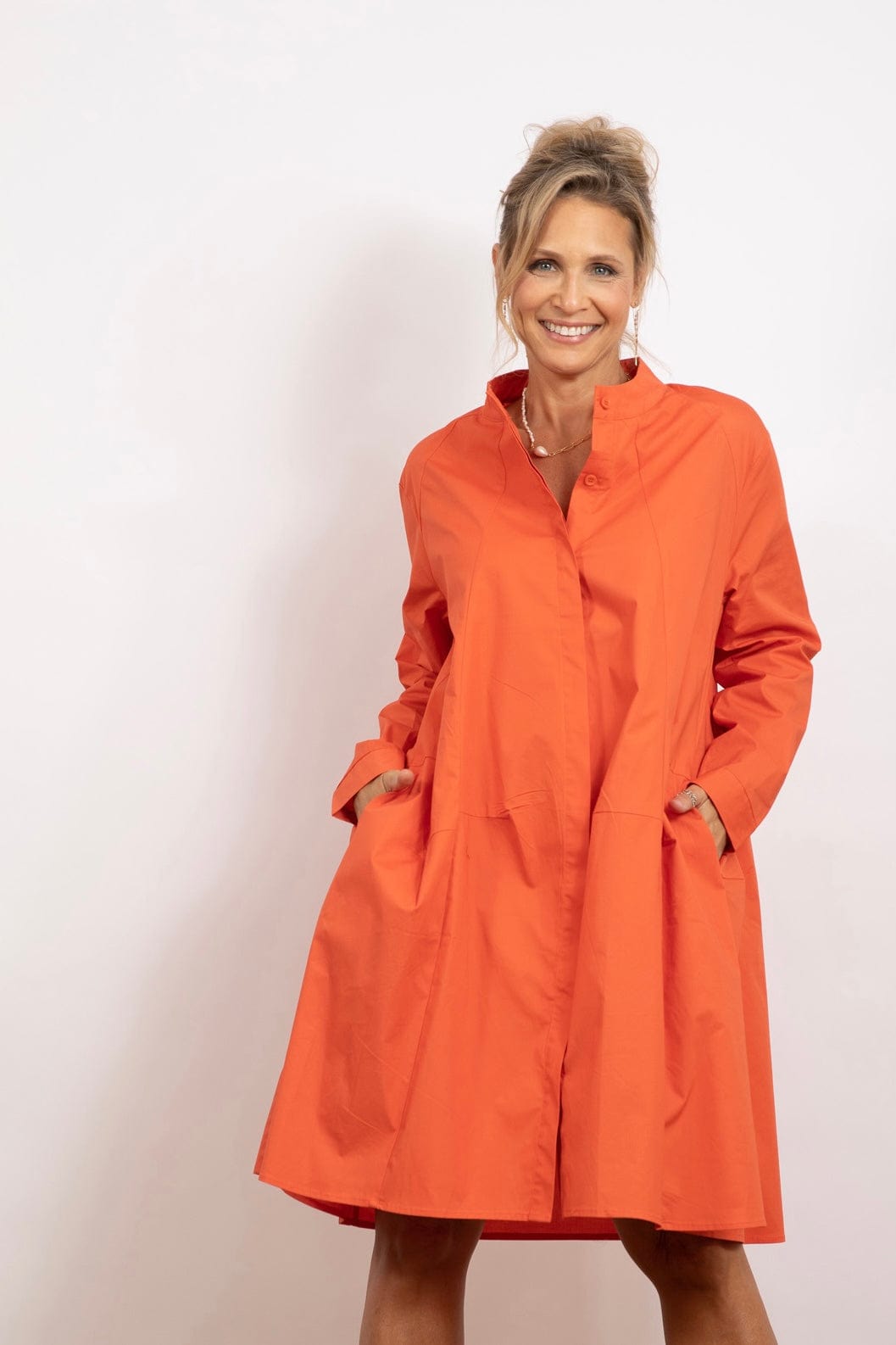 C DREES שמלה כתומה ג'קט אוברסייז image 0