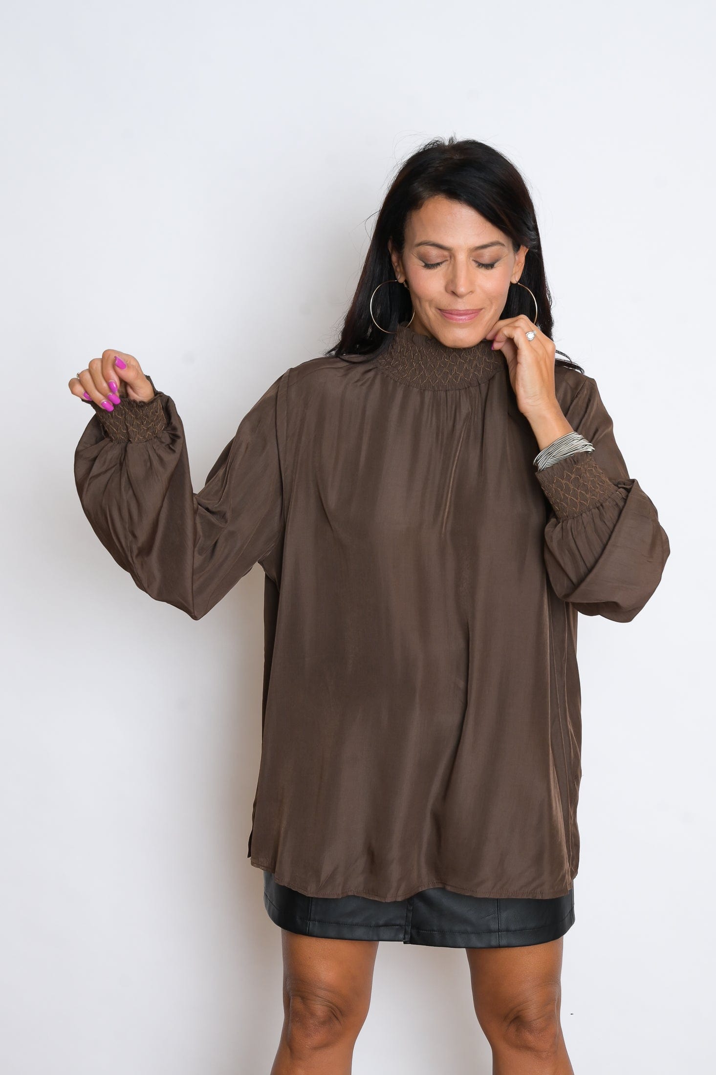 ATHEI חולצה חומה image 8