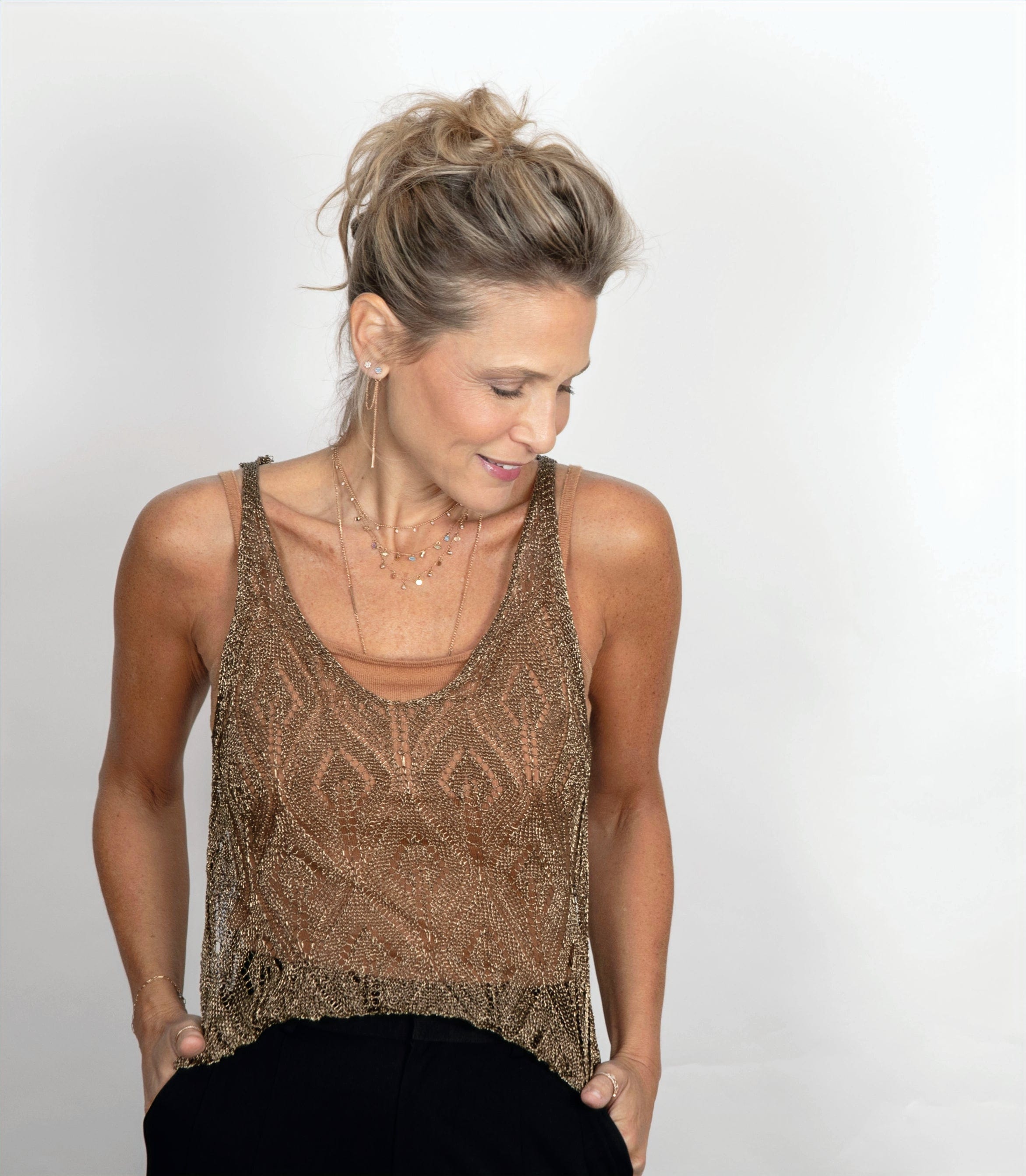 ALLICIA  גופייה מוזהבת  image 8