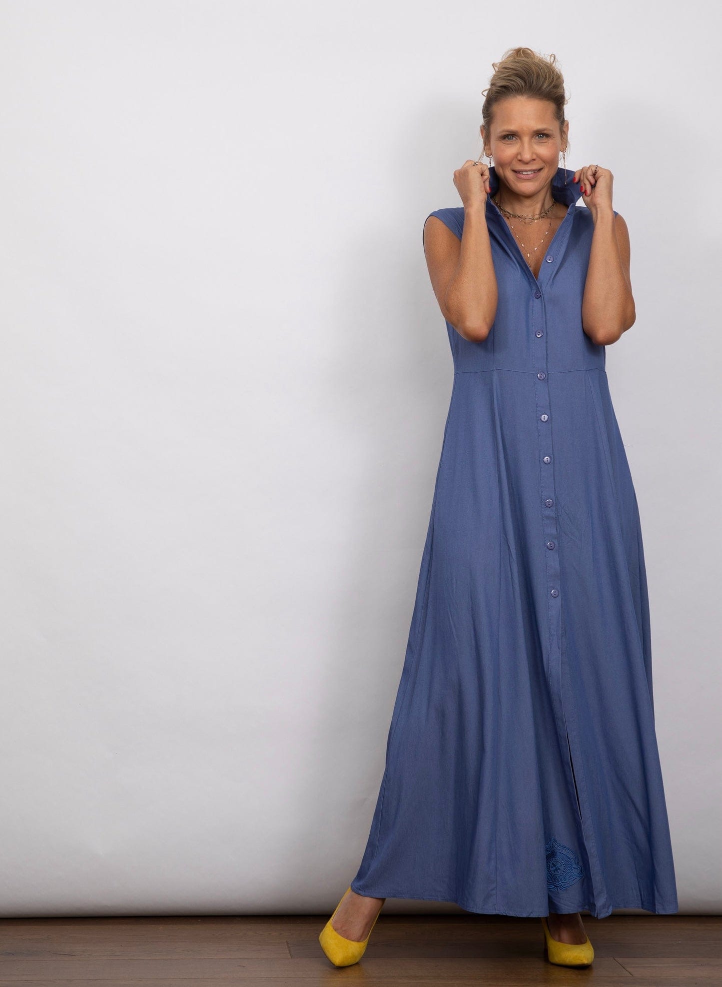 LIMA שמלה כחולה מקסי כפתורים image 0