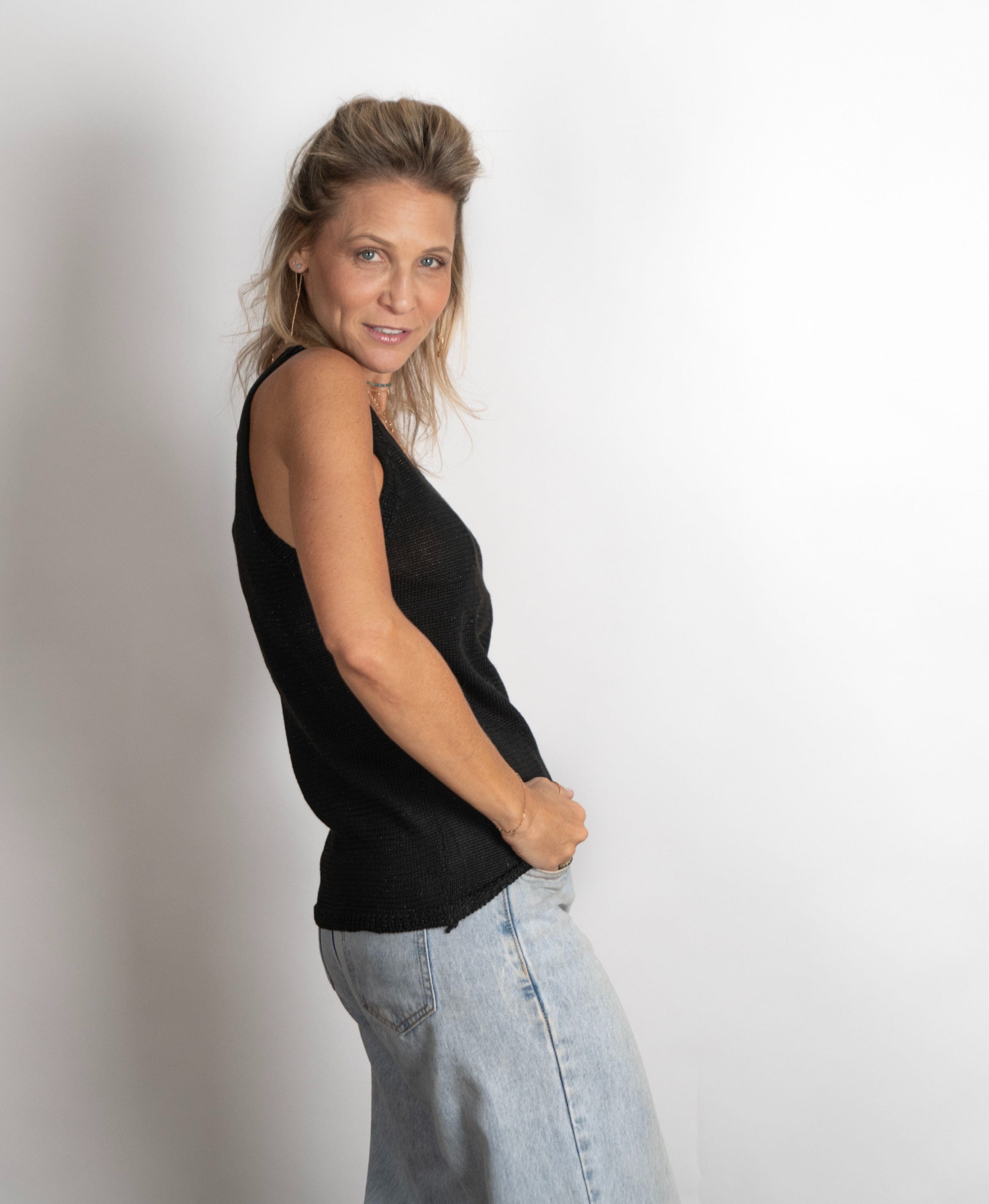 AMY  גופיית סריג שחור image 6