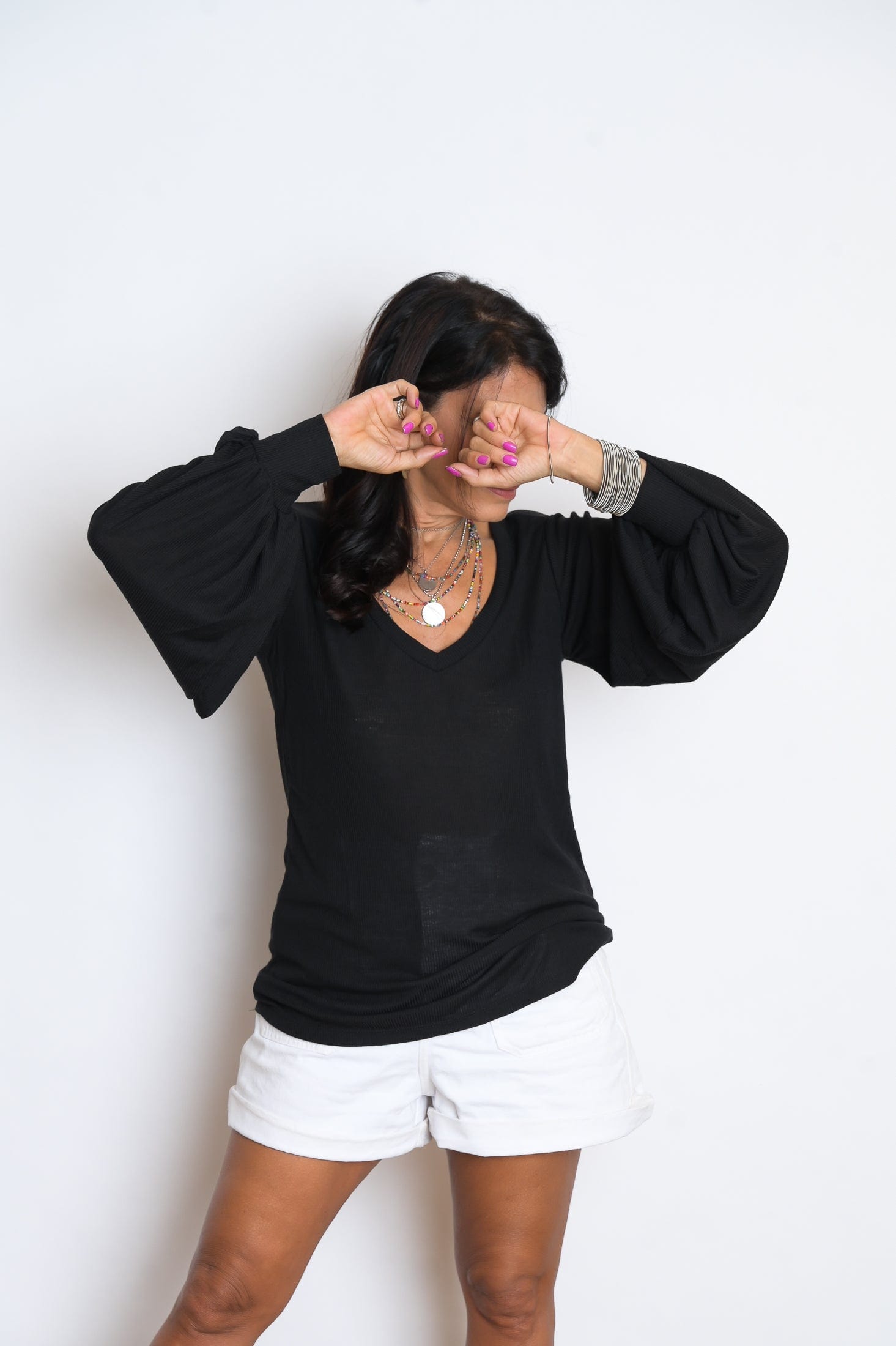 N SHIRT  חולצה שחורה מעוצבת image 6