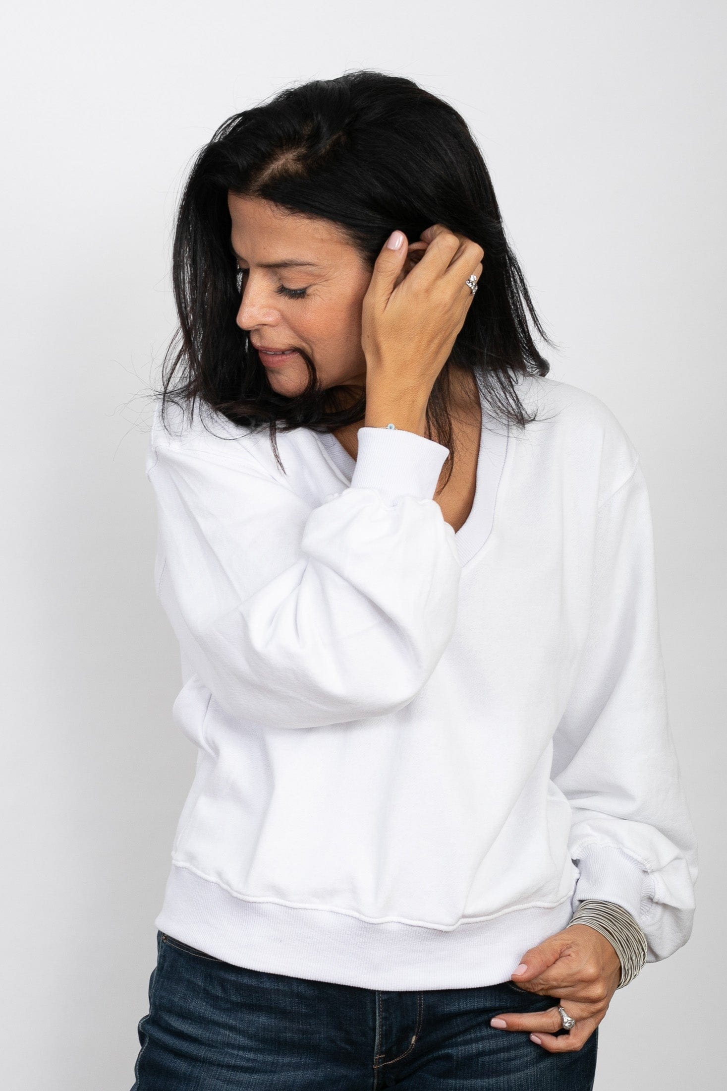 PEAR V  חולצת טרנינג לבנה image 5