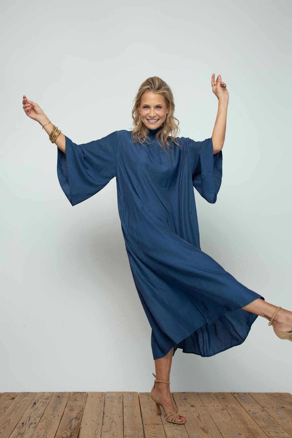 TLTAENA NEW   שמלה כחולה image 1