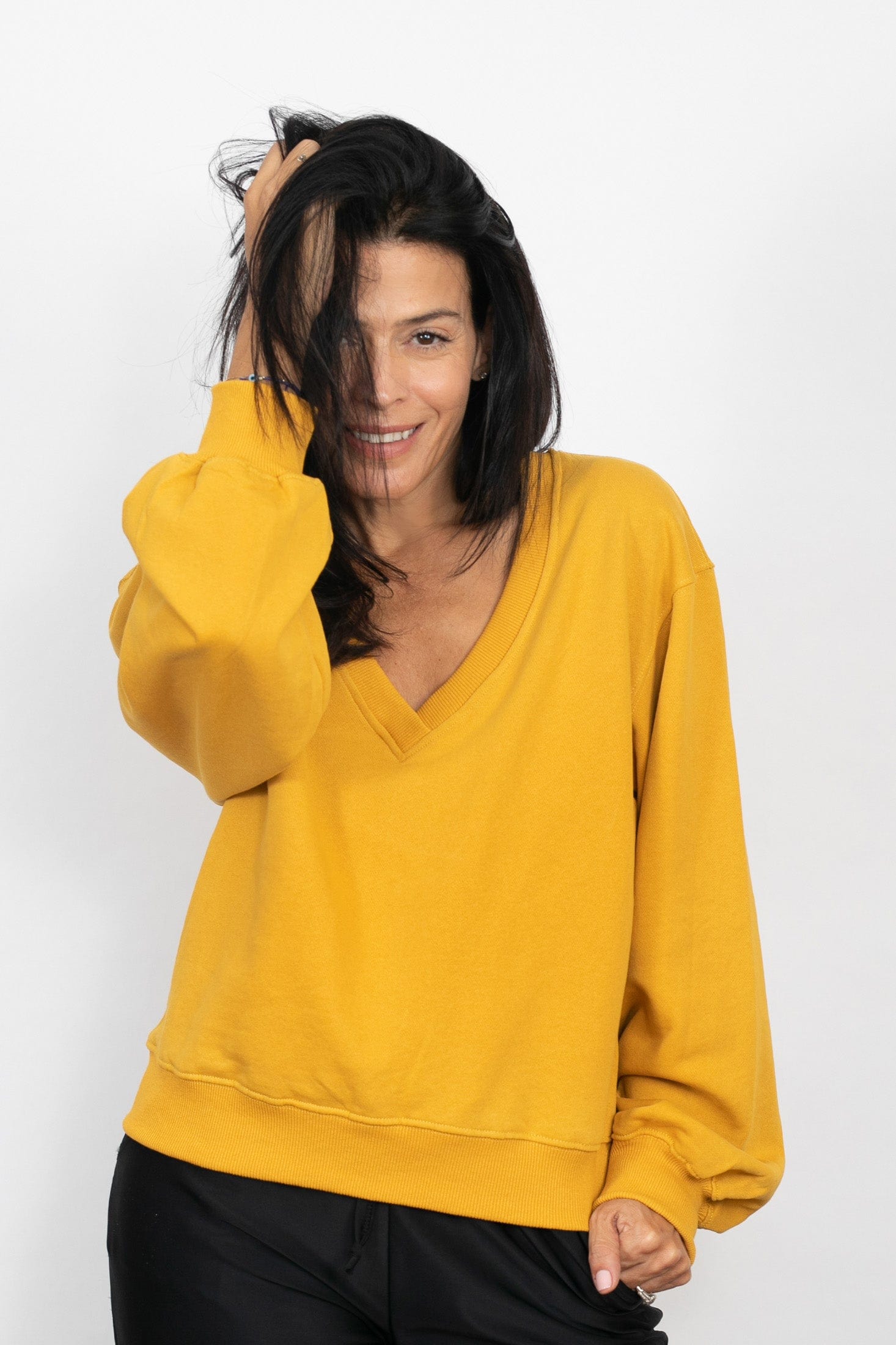 PEAR V  חולצת טרנינג חרדל image 4