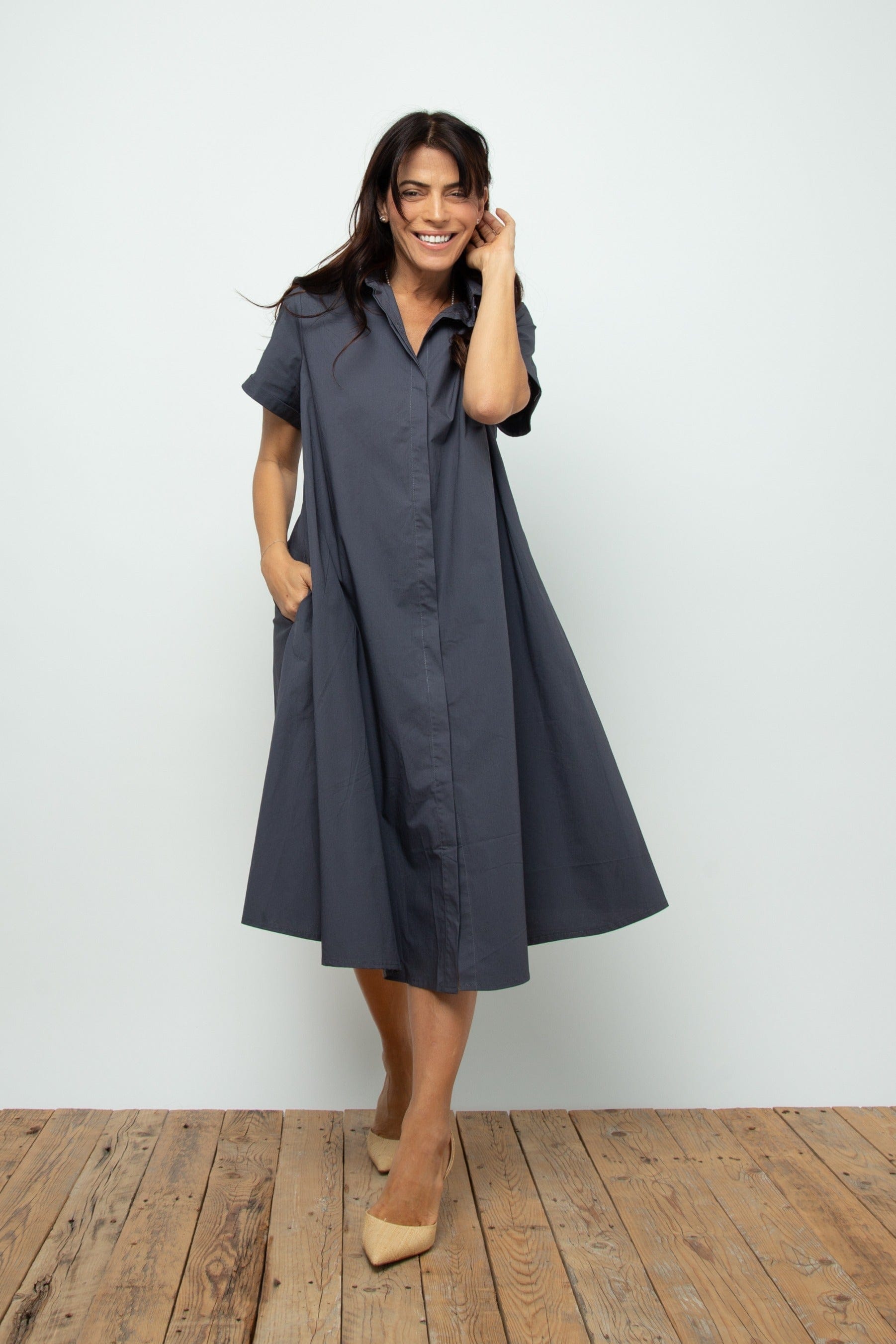 THREE  שמלה אוברסייז אפור סגול image 2