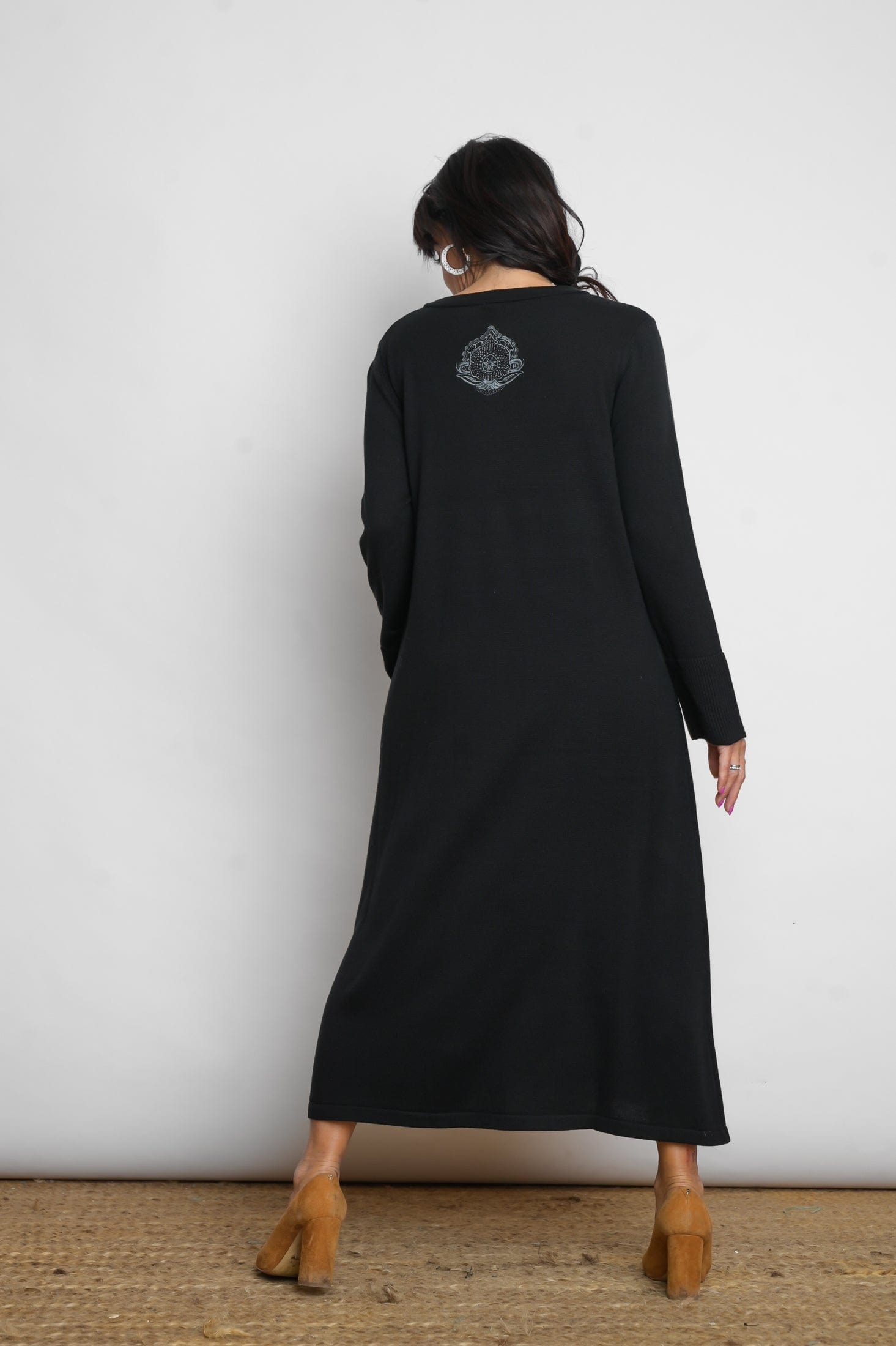 NIMOS  שמלת סריג שחורה ארוכה image 8