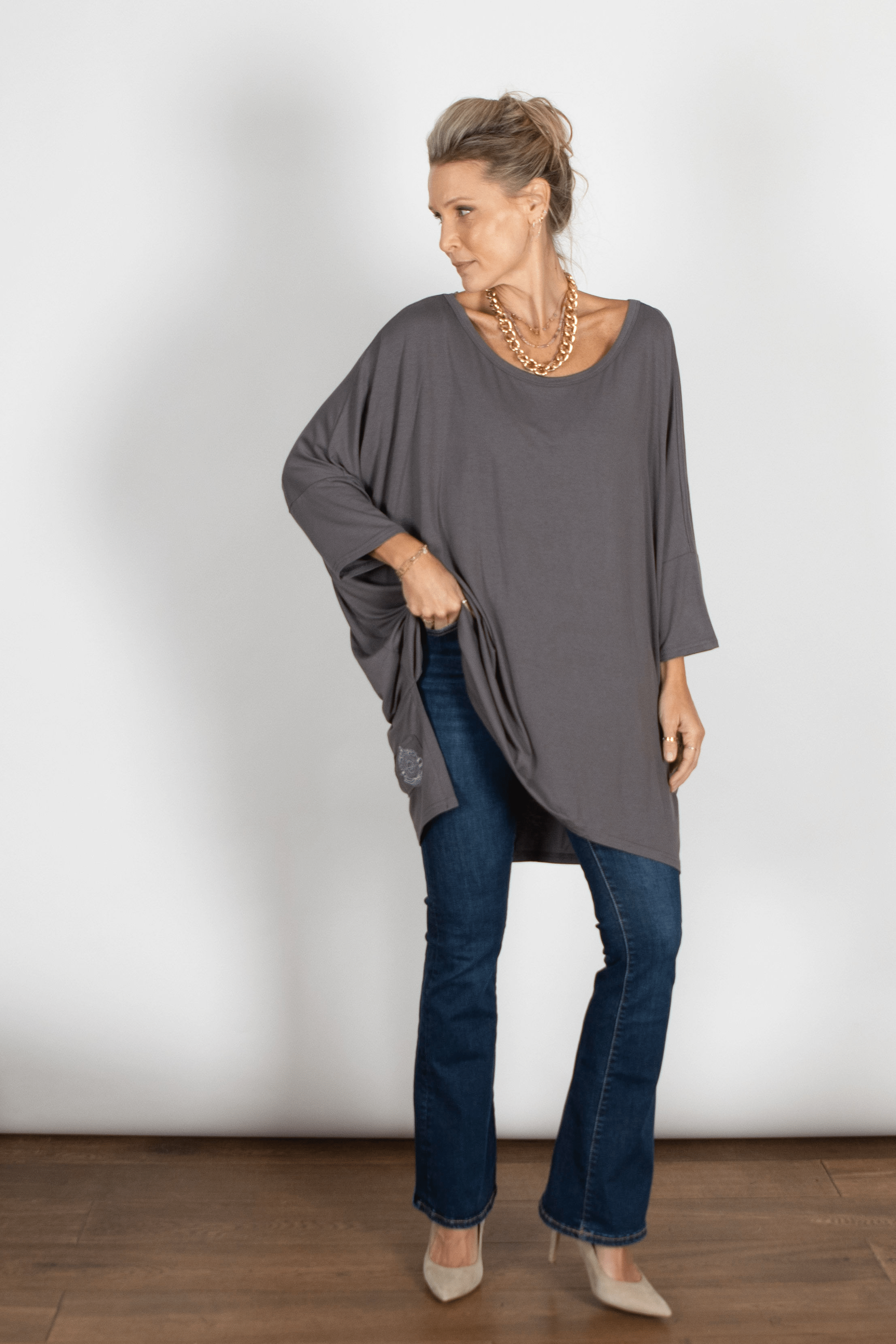 SAM חולצה אוברסייז אפורה image 12