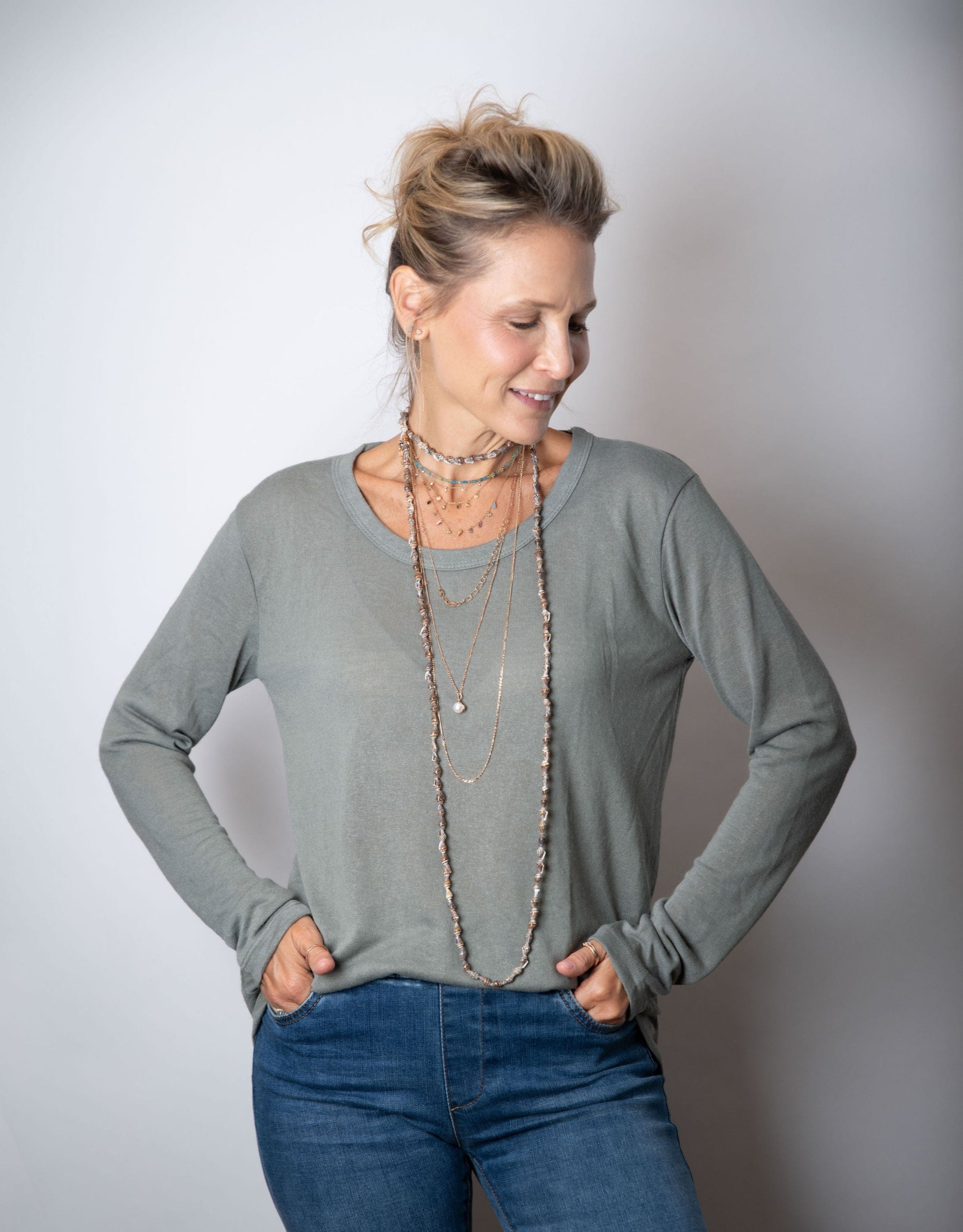 CHAVA חולצה בייסיק ירוקה image 2