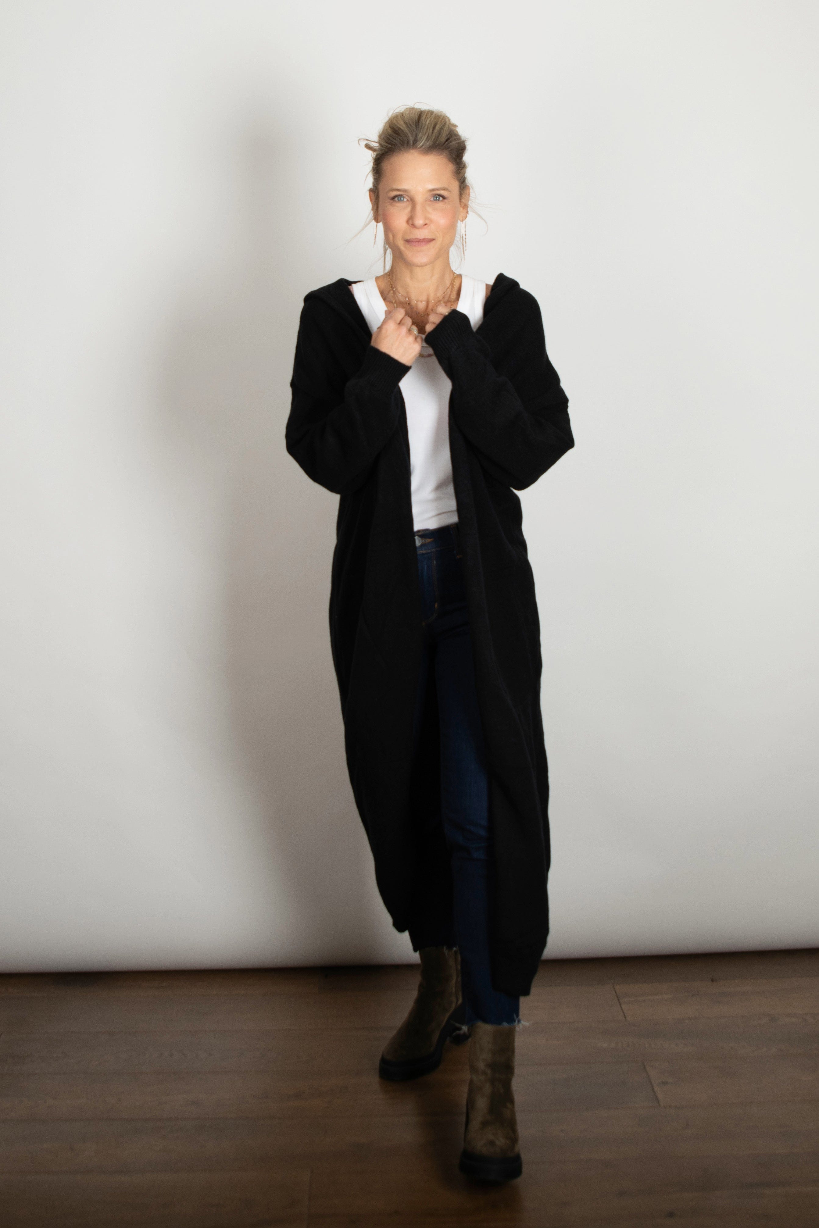 BEYONCE עליונית סריג שחורה image 4