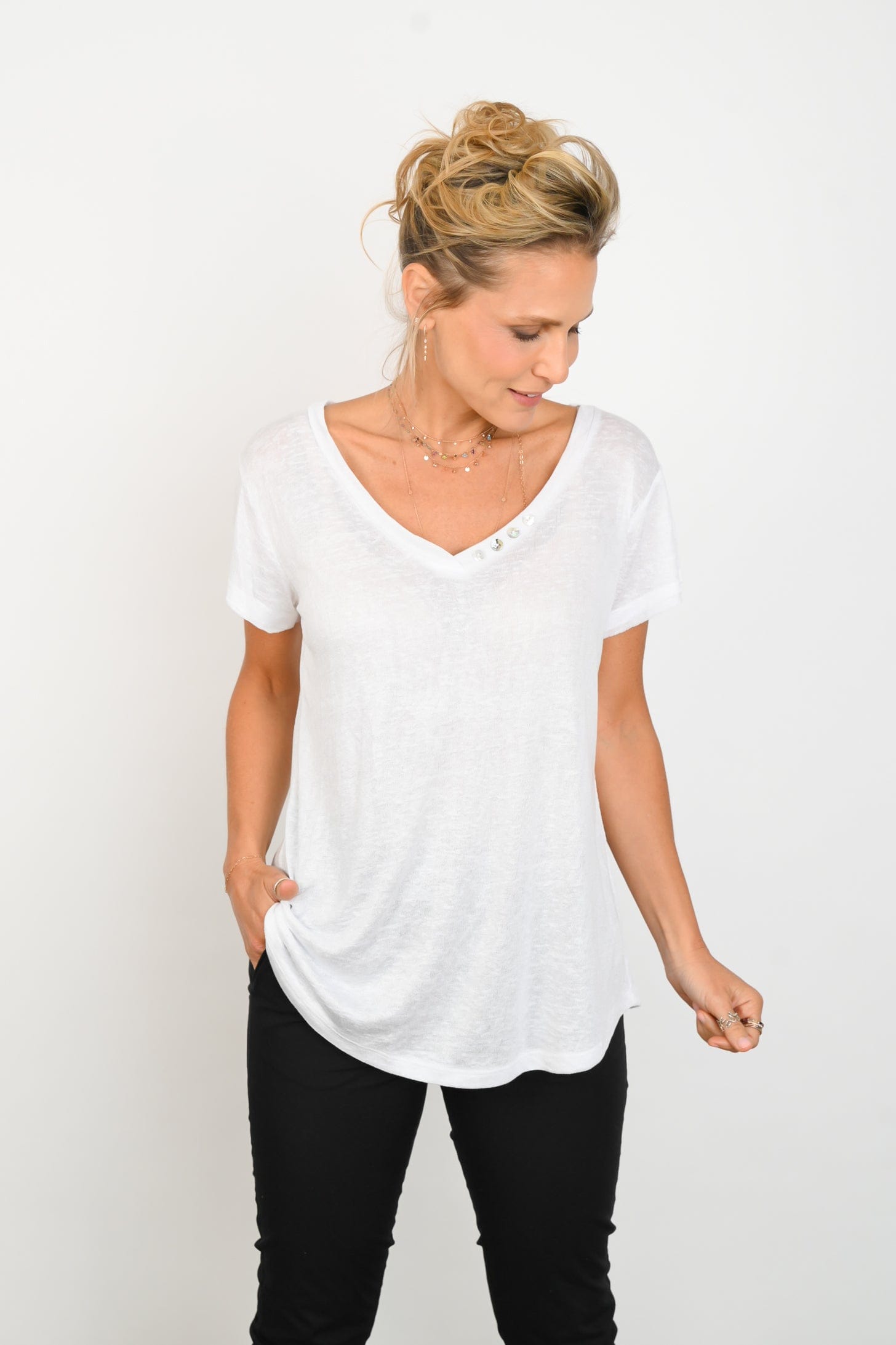 STREET חולצה לבנה image 1