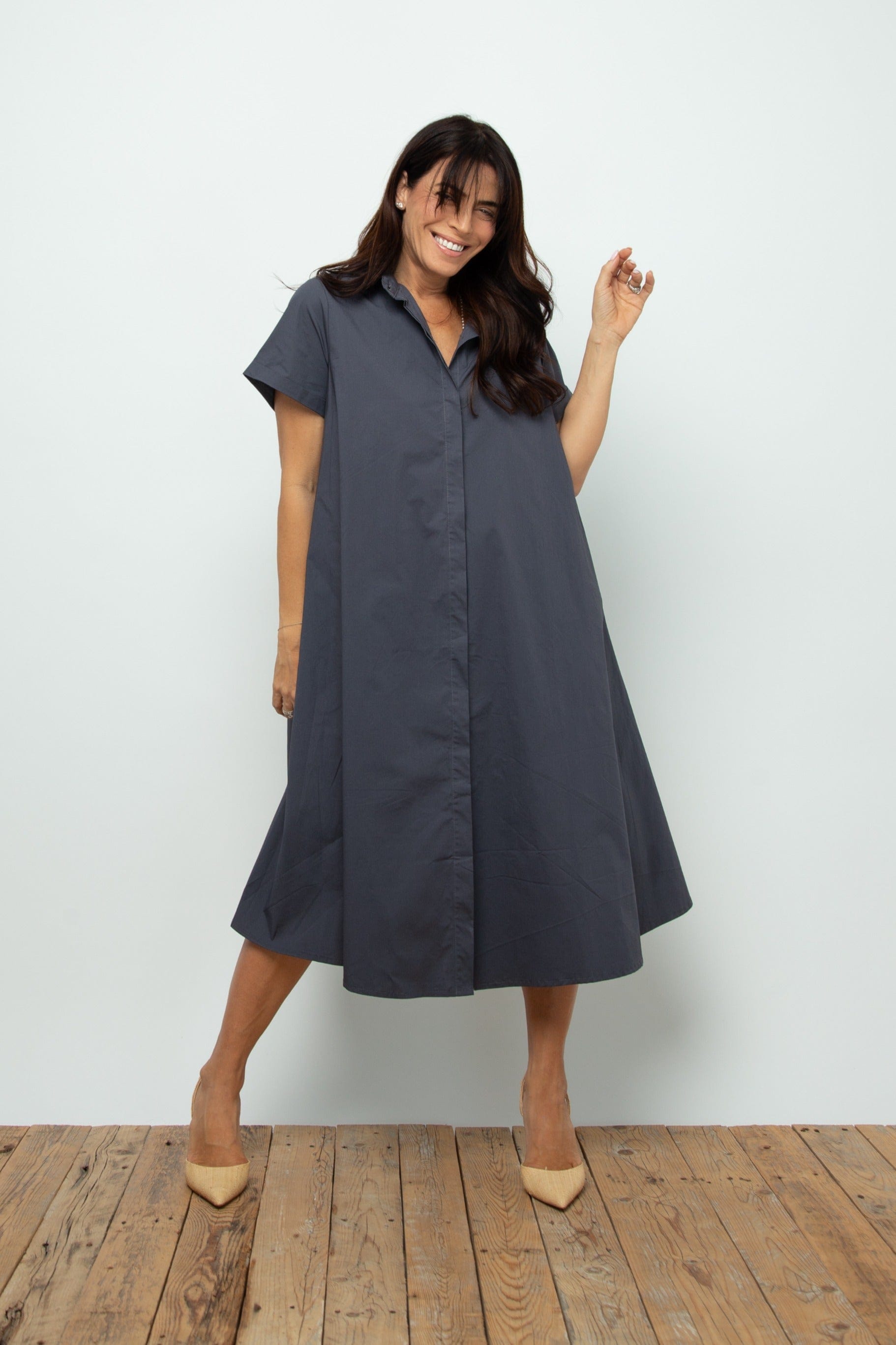 THREE  שמלה אוברסייז אפור סגול image 6